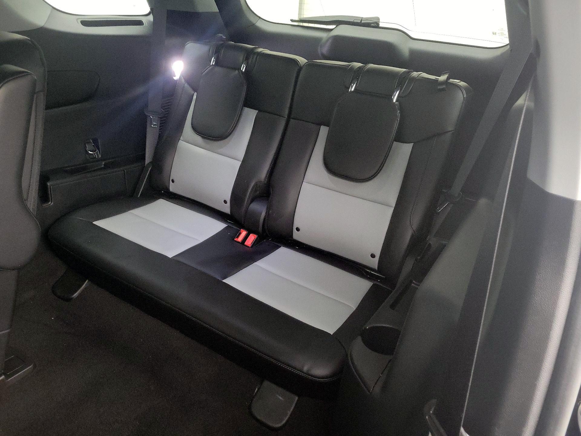 Thumbnail: 2022 Ford Explorer - 20