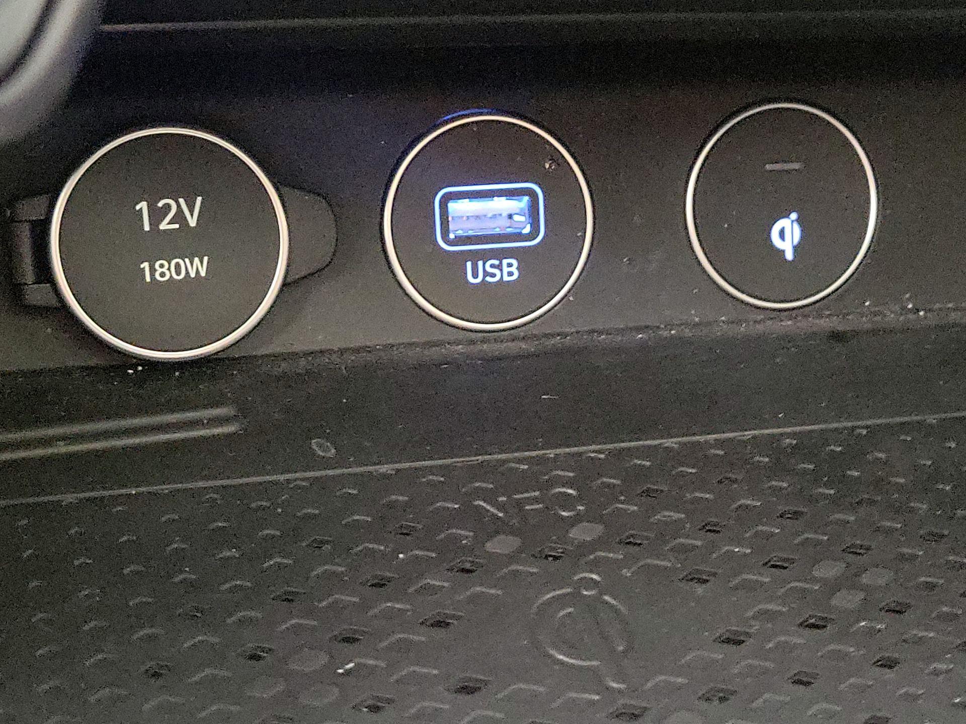 Thumbnail: 2022 Genesis G70 - 18