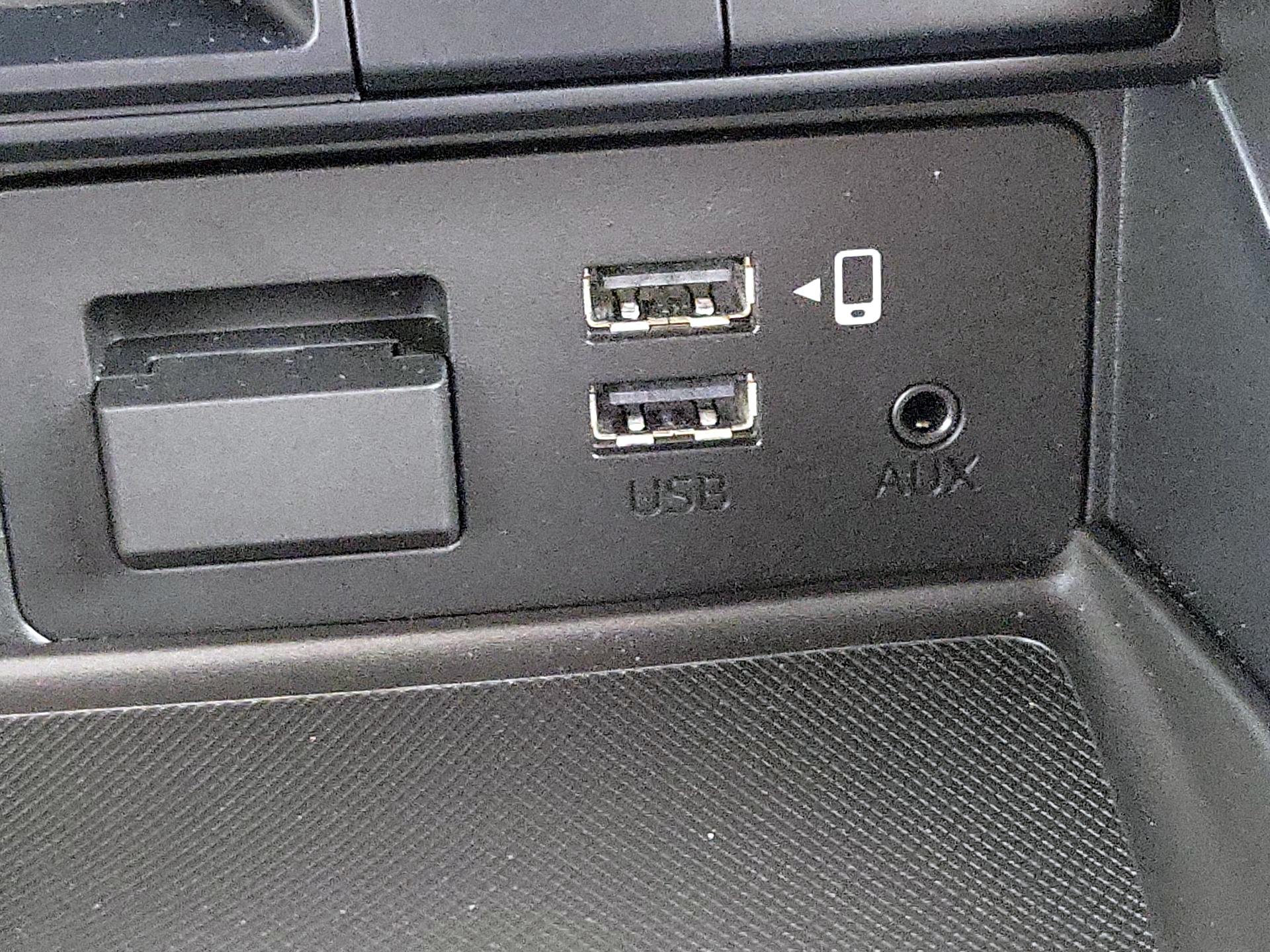 Thumbnail: 2023 Mazda MX-5 Miata - 18