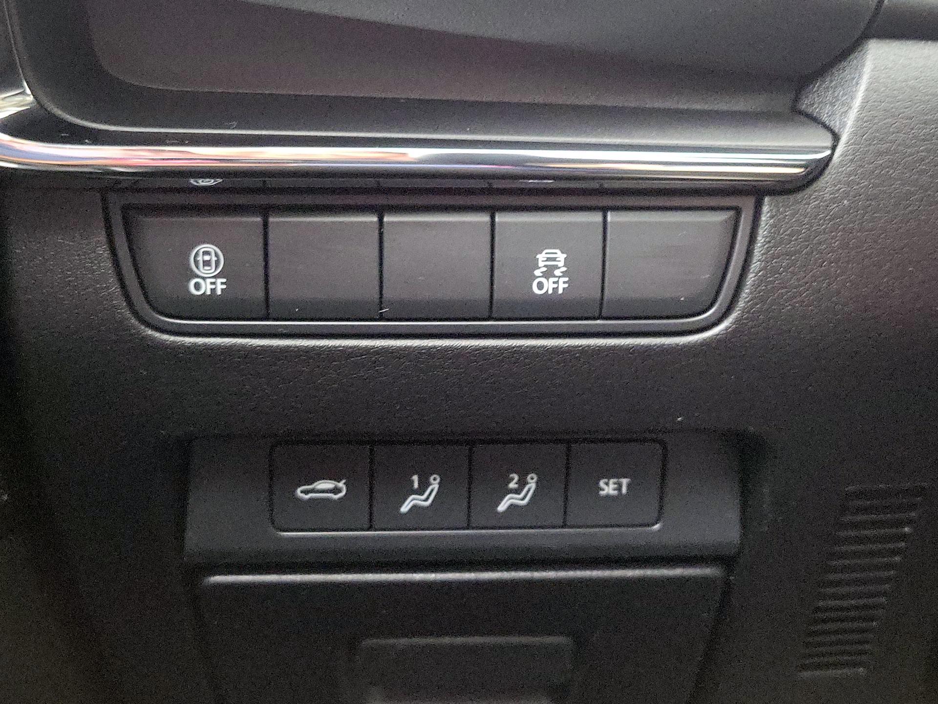 Thumbnail: 2021 Mazda Mazda3 - 13