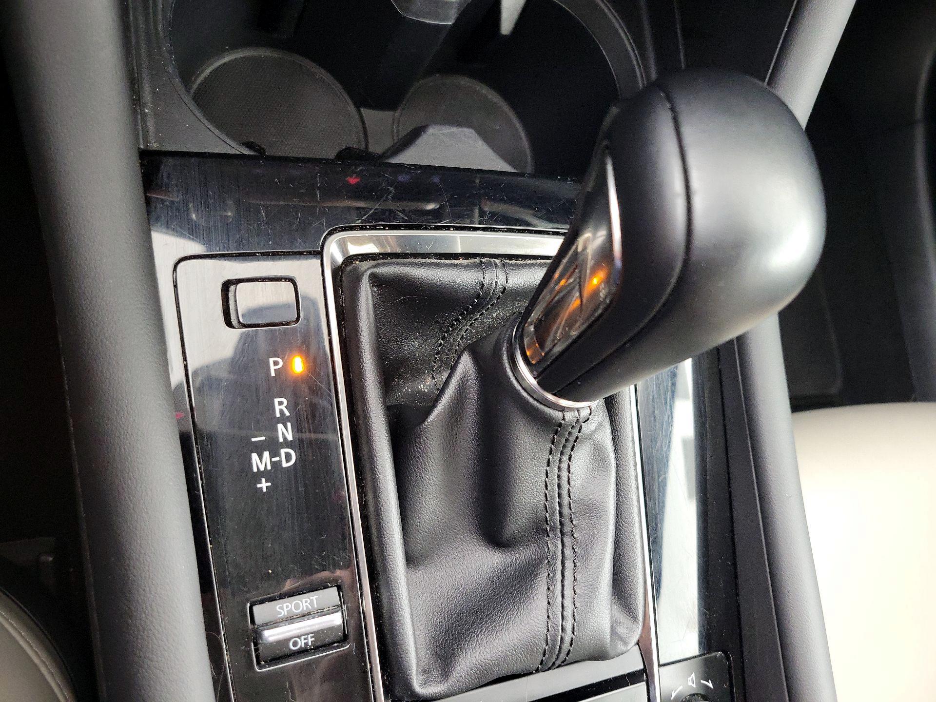 Thumbnail: 2021 Mazda Mazda3 - 17