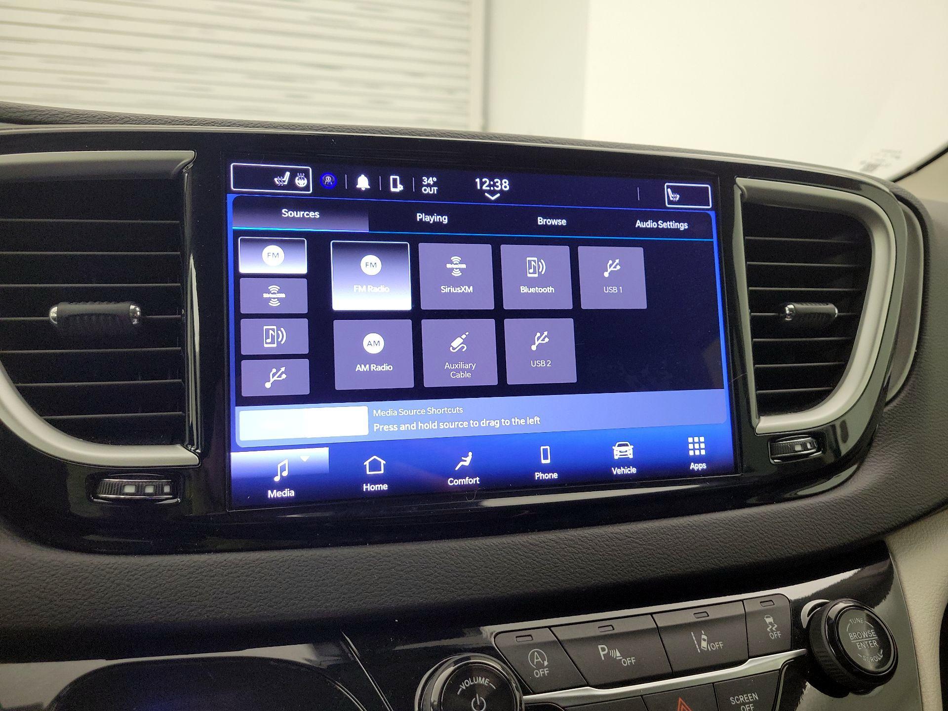 Thumbnail: 2024 Chrysler Pacifica - 15