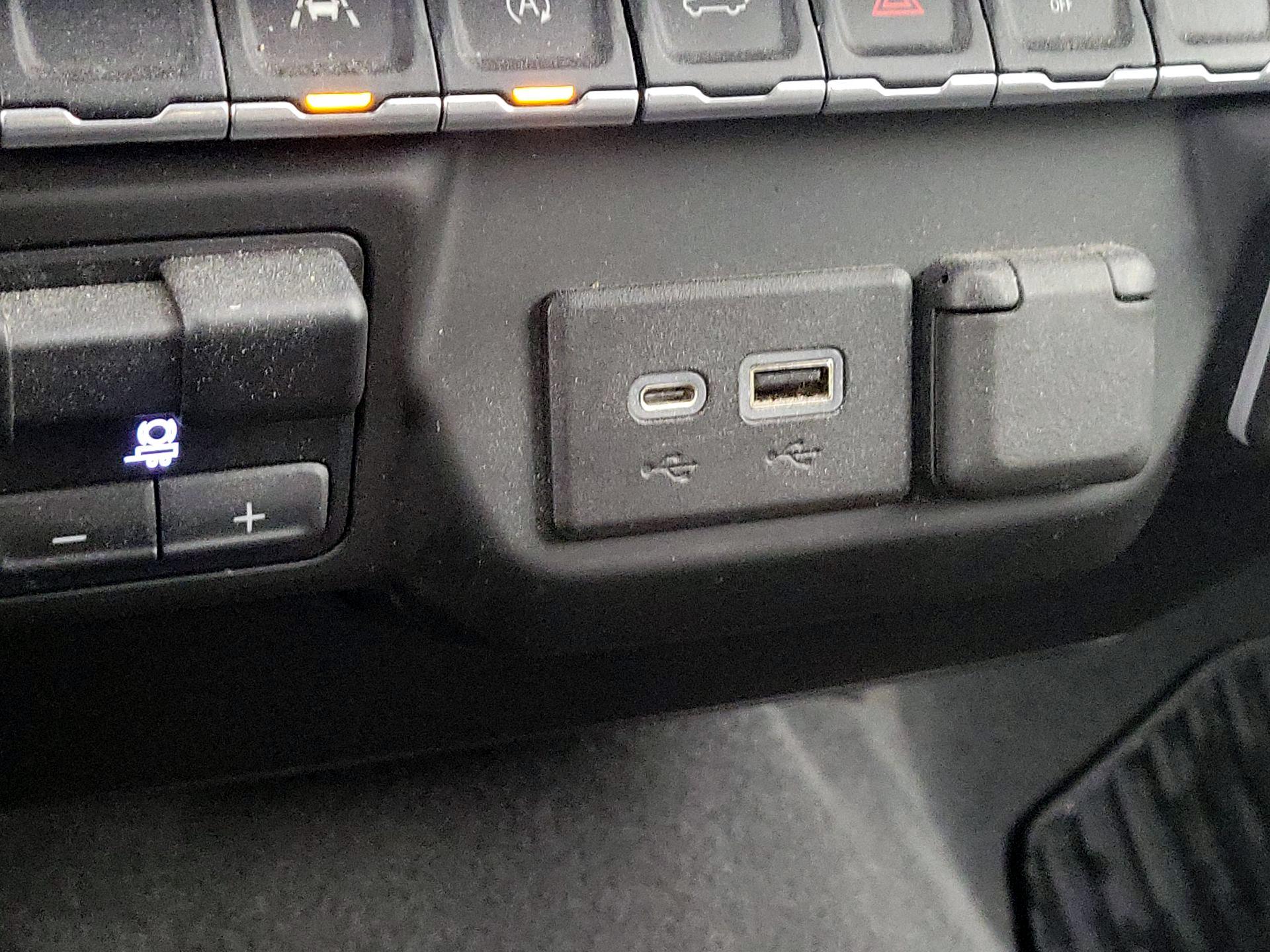 Thumbnail: 2023 Chevrolet Silverado 1500 - 18