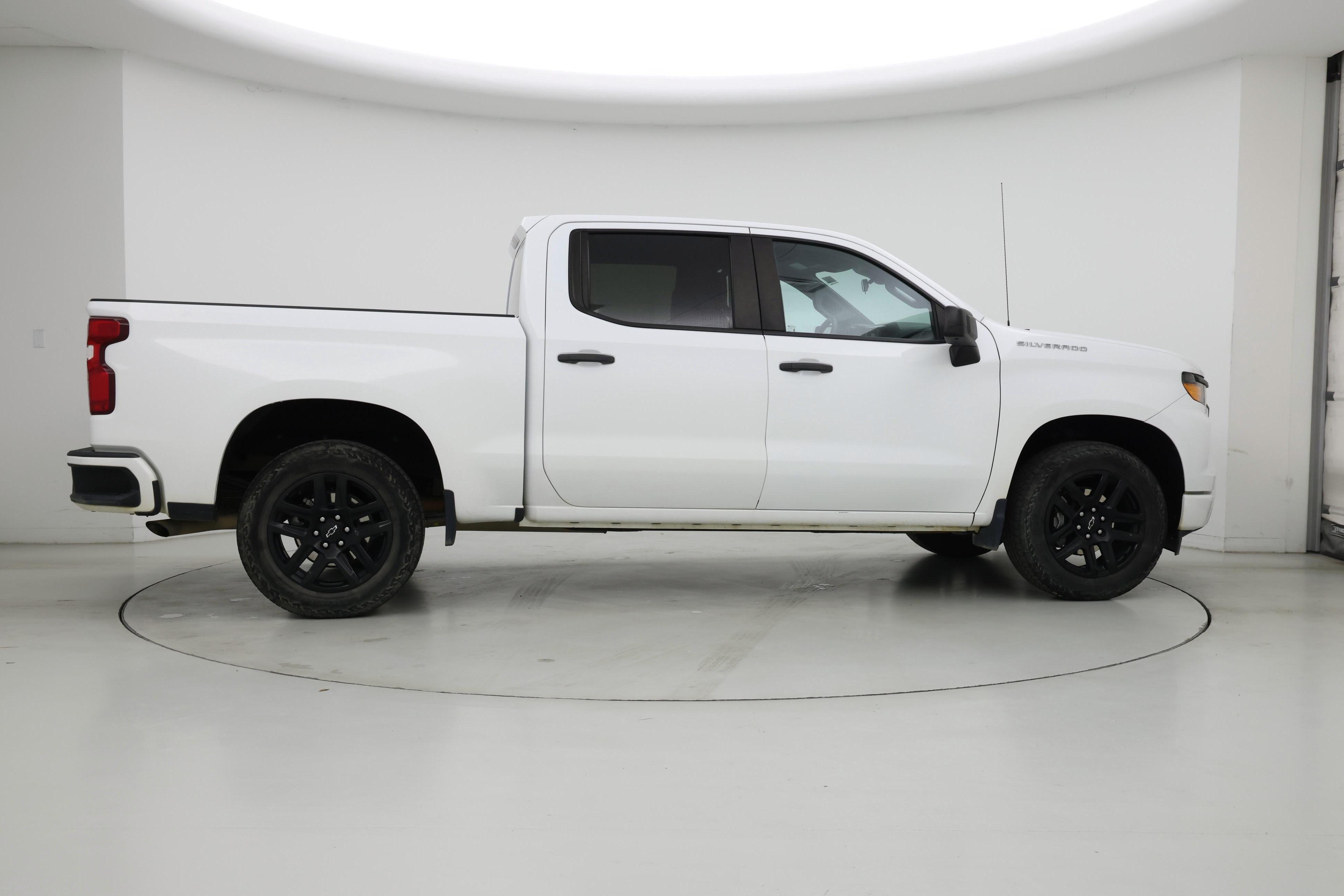 Thumbnail: 2023 Chevrolet Silverado 1500 - 7