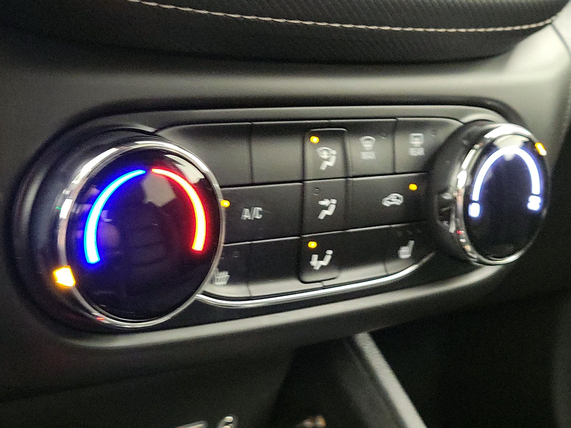 Thumbnail: 2023 Chevrolet TrailBlazer - 16