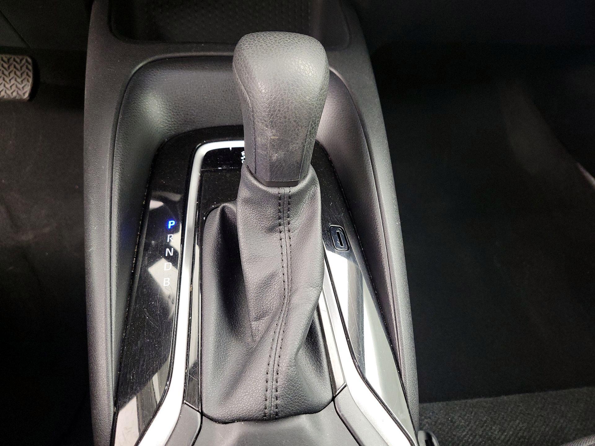 Thumbnail: 2025 Toyota Corolla - 17