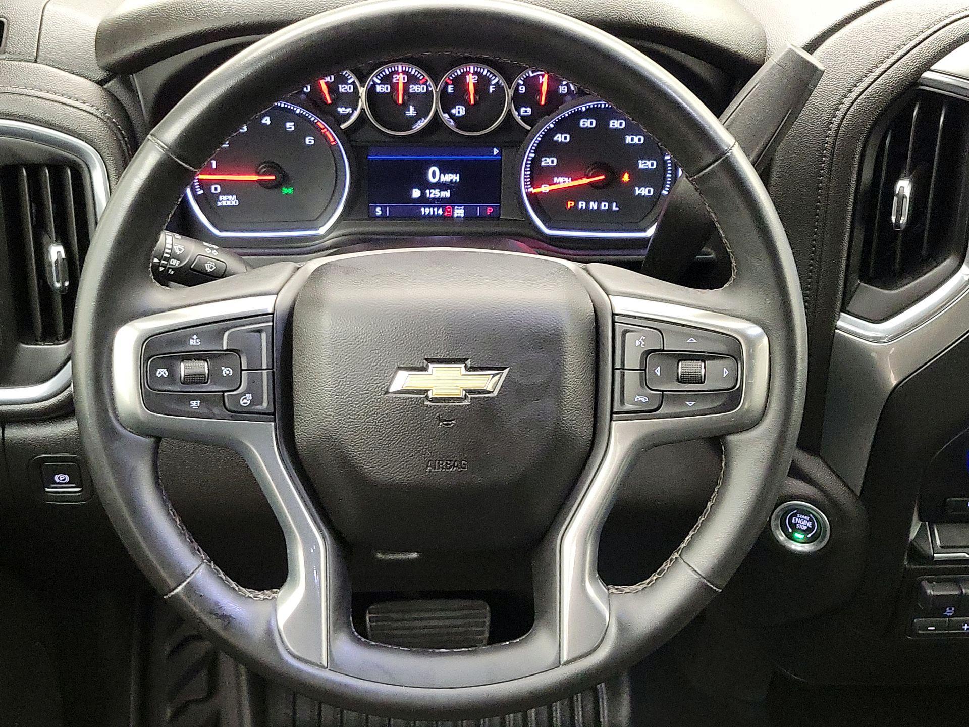 Thumbnail: 2023 Chevrolet Silverado 3500 - 10