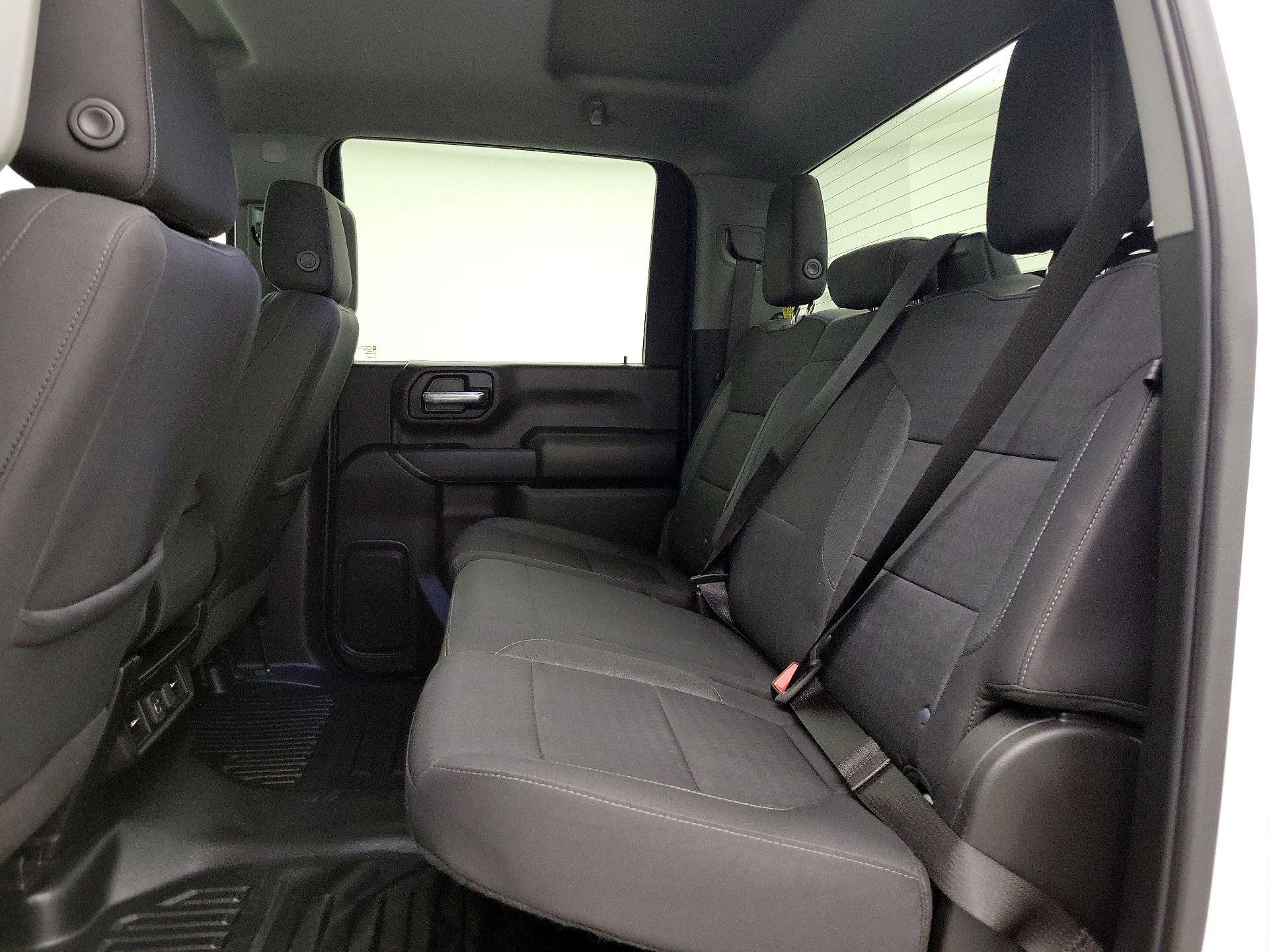 Thumbnail: 2023 Chevrolet Silverado 3500 - 19