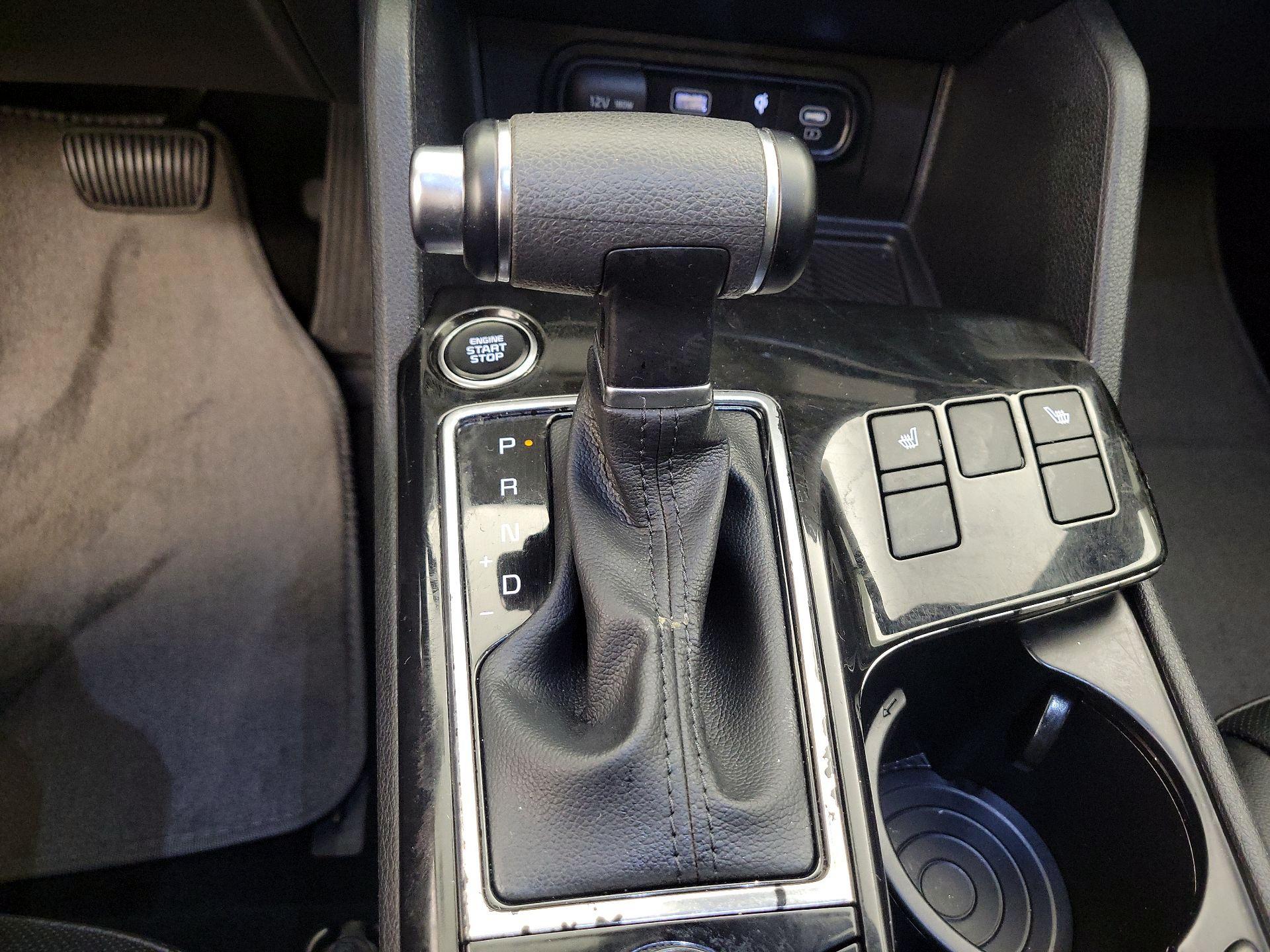 Thumbnail: 2023 Kia Sportage - 18