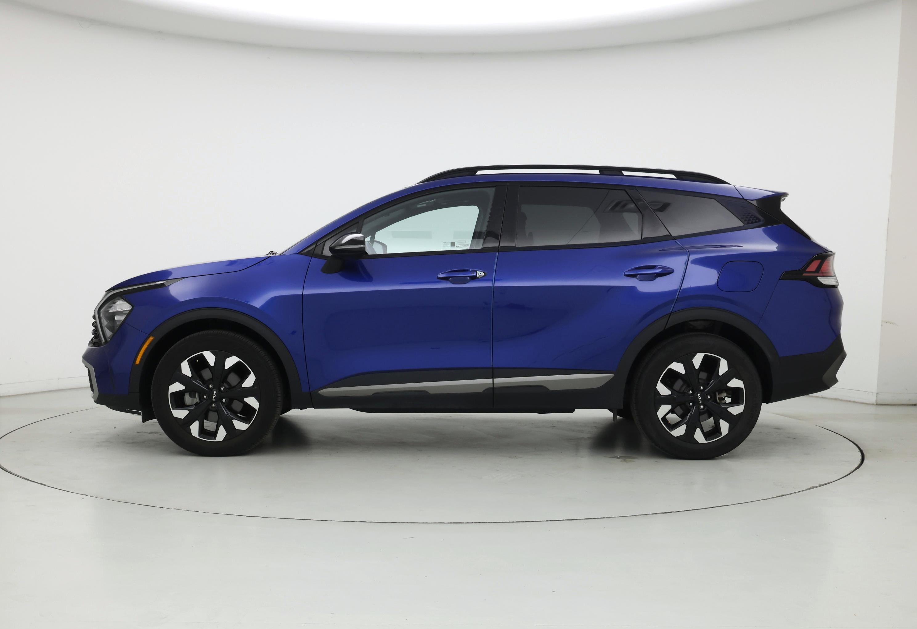 Thumbnail: 2023 Kia Sportage - 3
