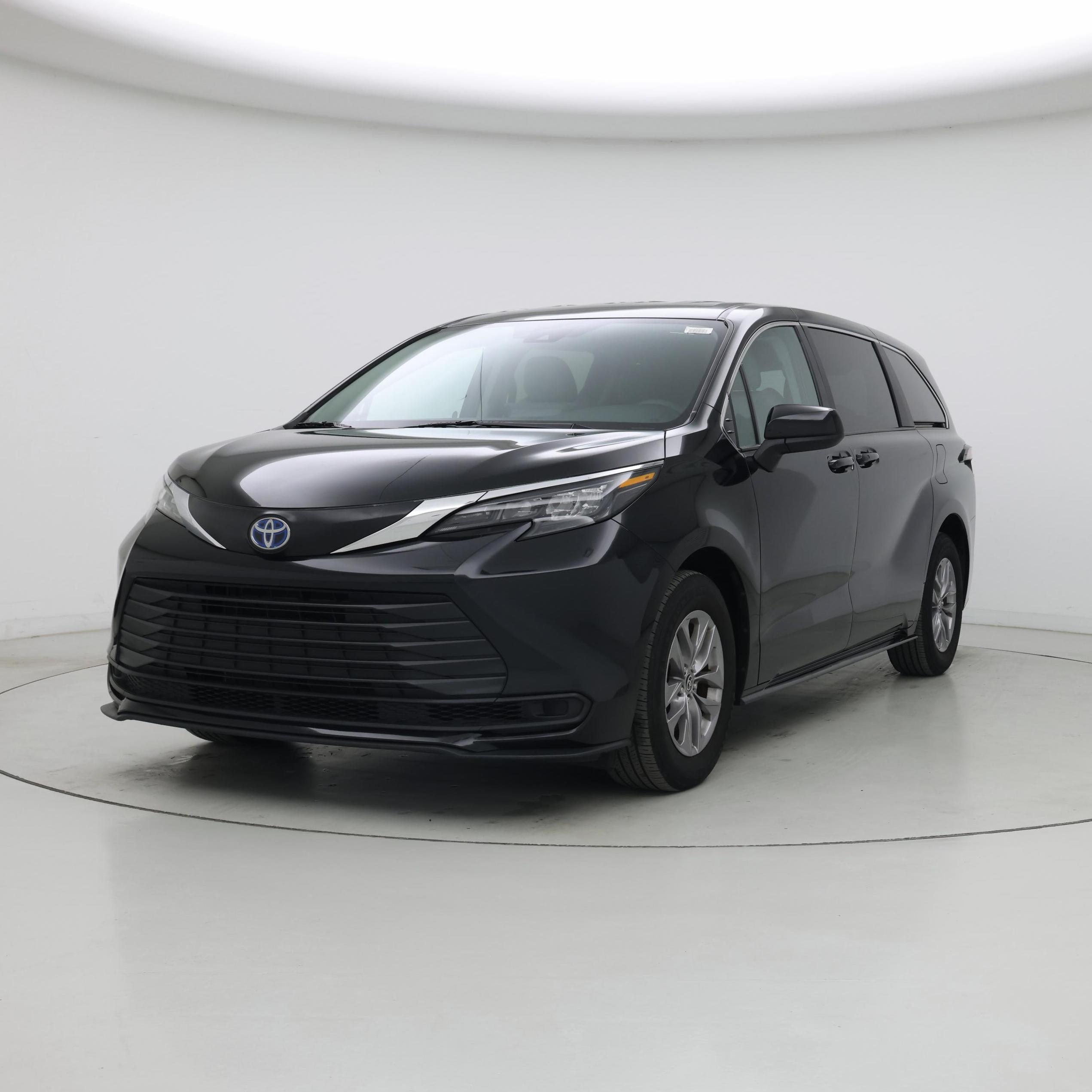 Thumbnail: 2024 Toyota Sienna - 4