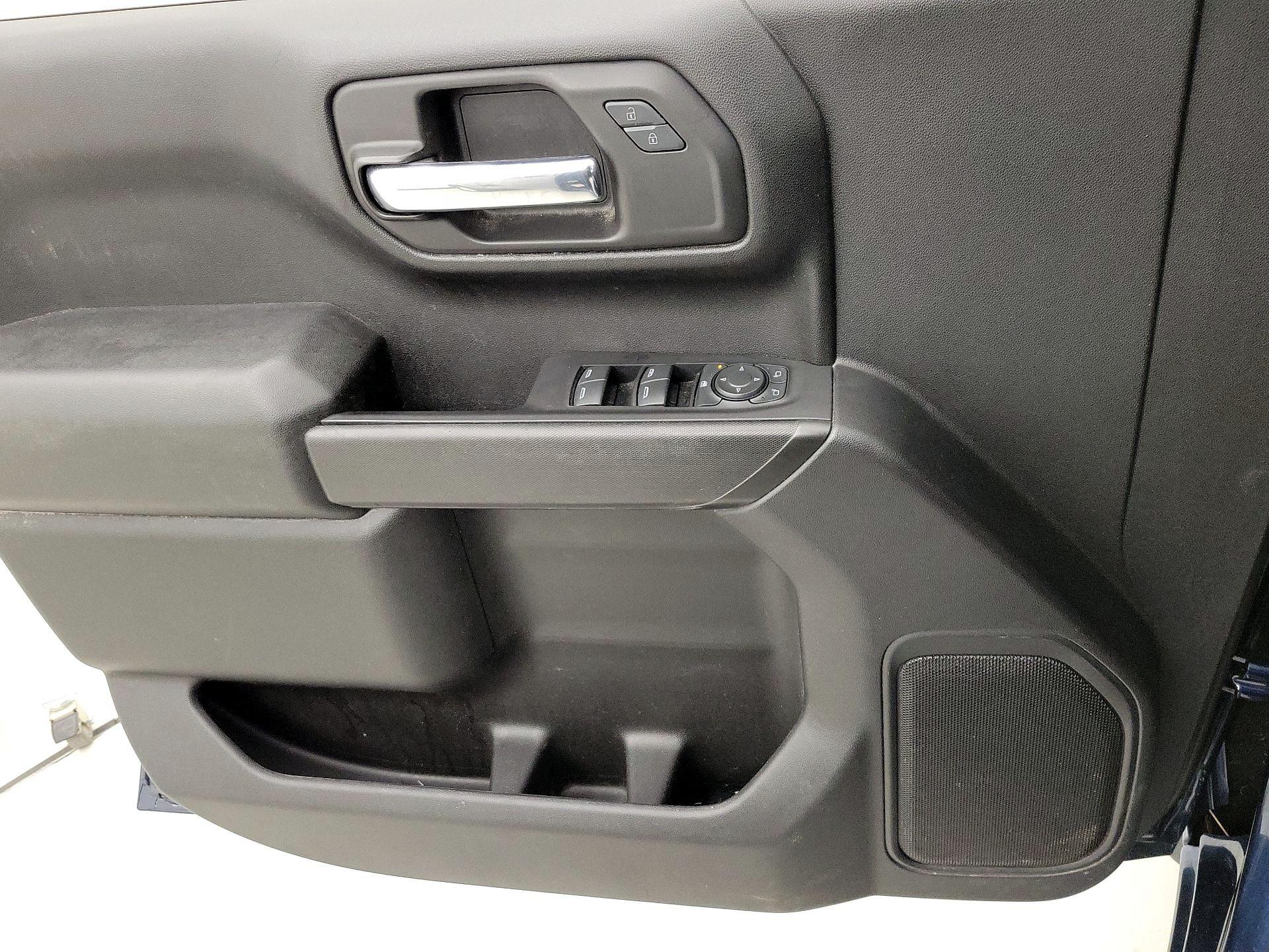 Thumbnail: 2022 Chevrolet Silverado 1500 - 12