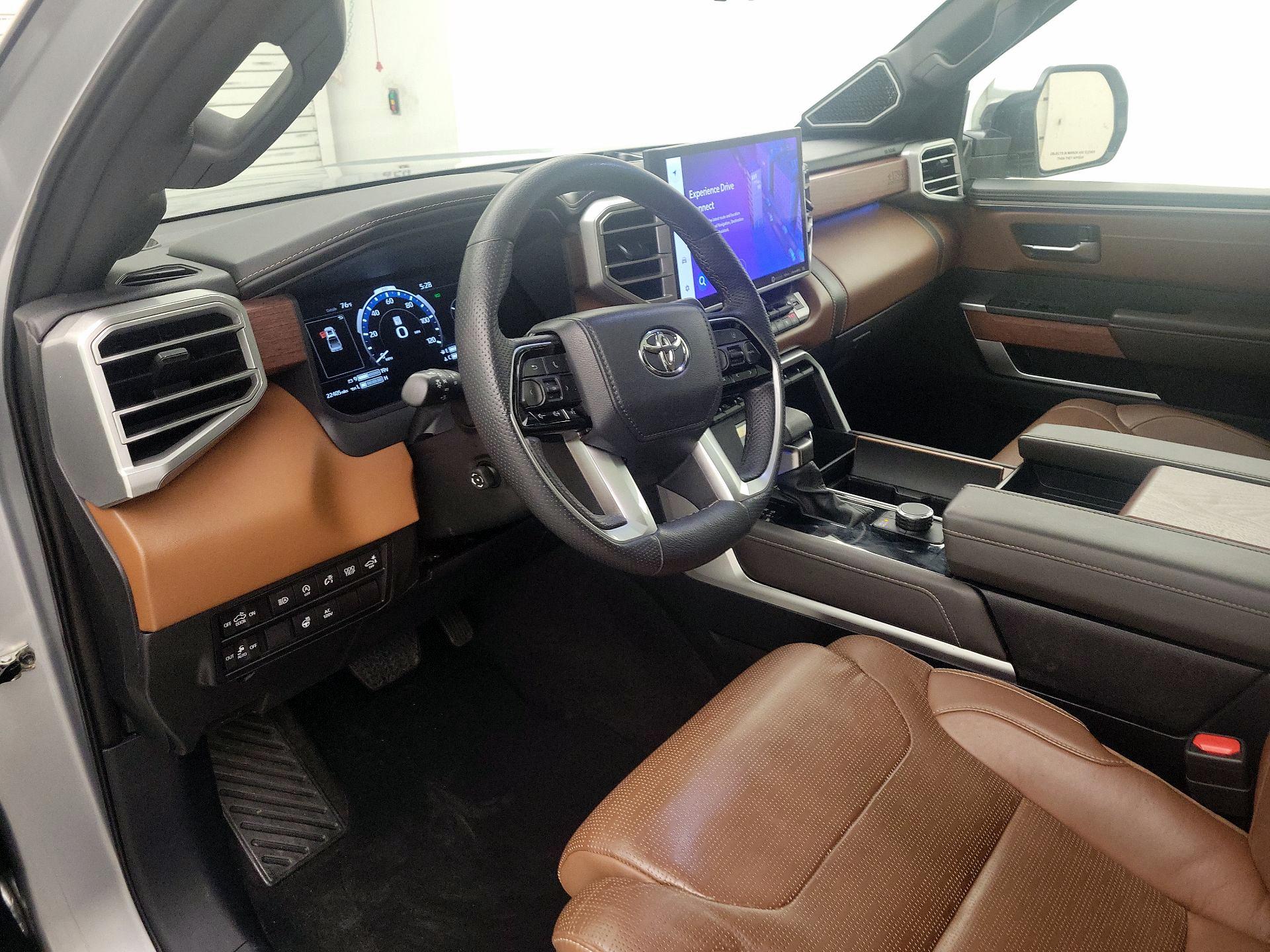 Thumbnail: 2022 Toyota Tundra - 11