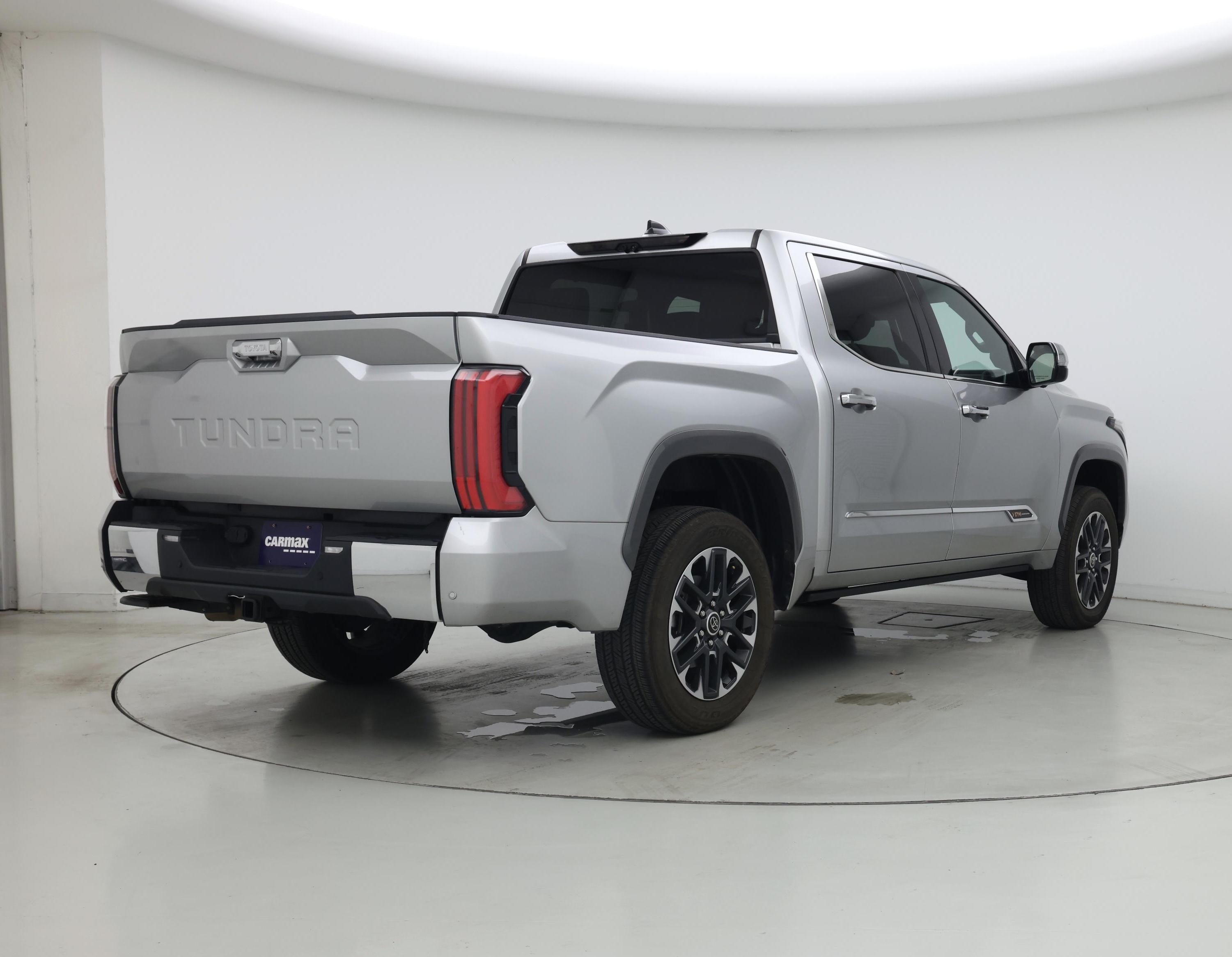 Thumbnail: 2022 Toyota Tundra - 8
