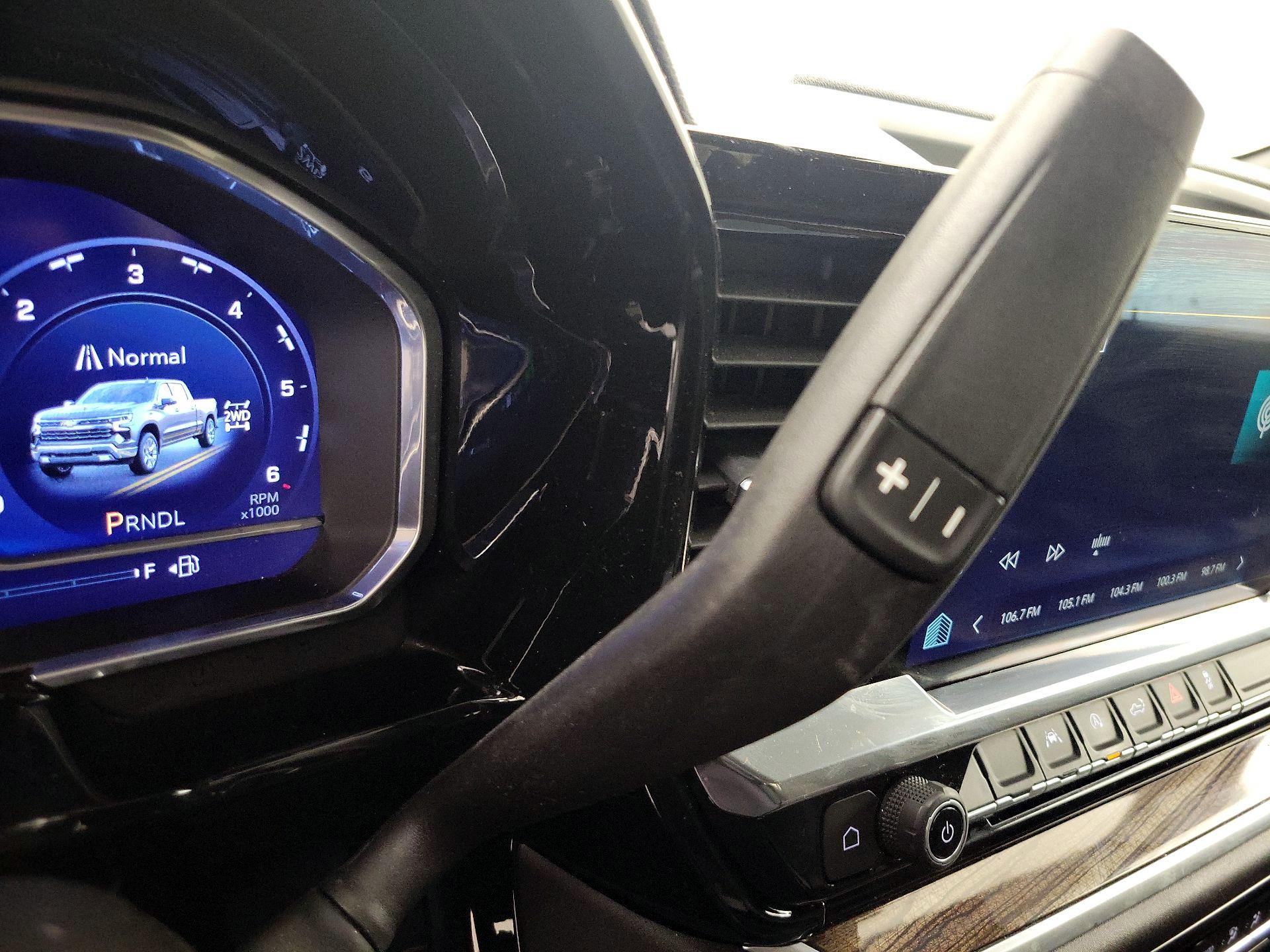 Thumbnail: 2023 Chevrolet Silverado 1500 - 17