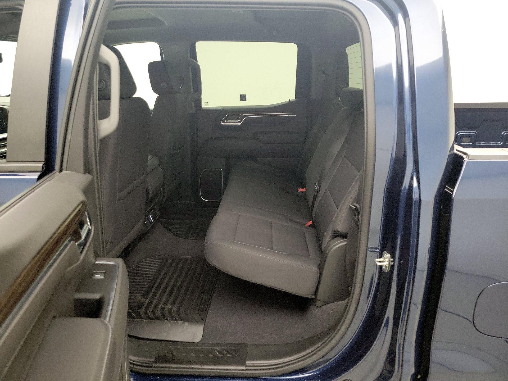 Thumbnail: 2023 Chevrolet Silverado 1500 - 19