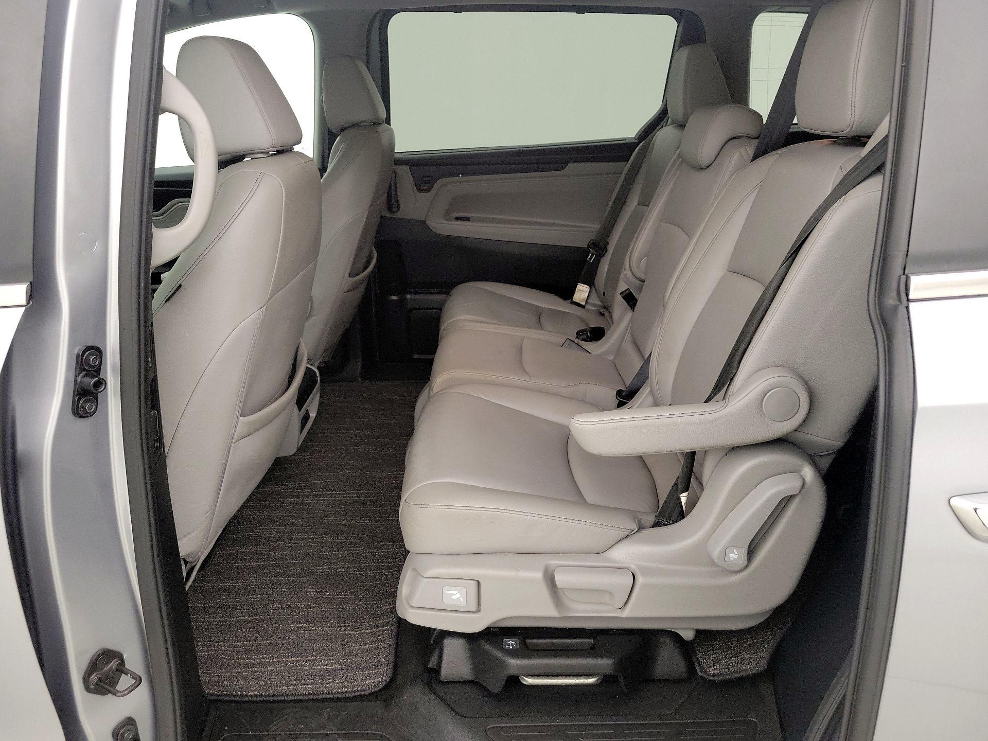 Thumbnail: 2022 Honda Odyssey - 20