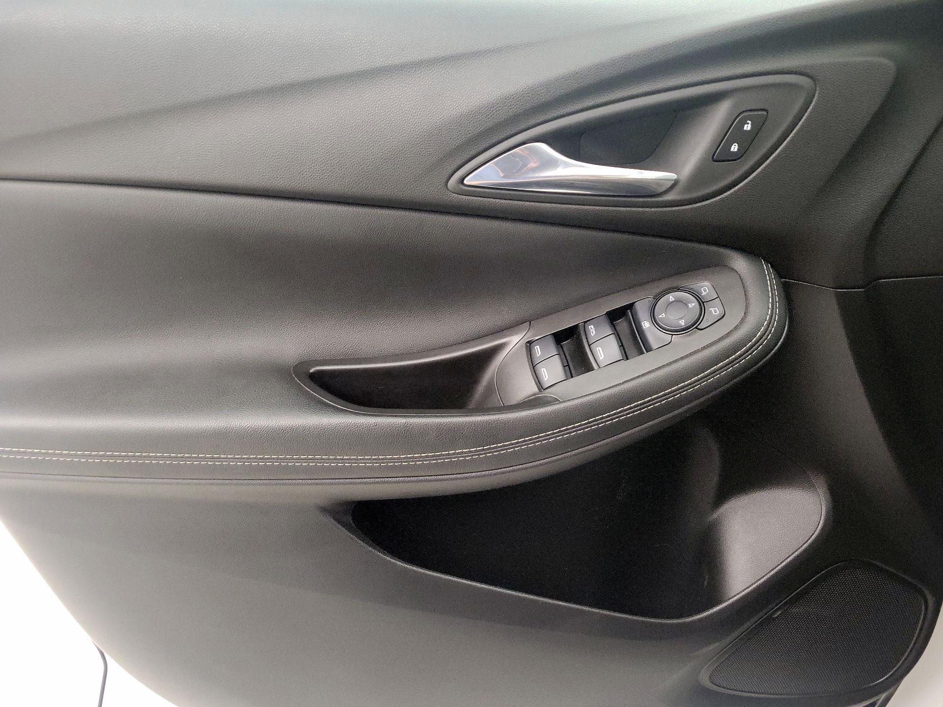 Thumbnail: 2022 Buick Encore GX - 12