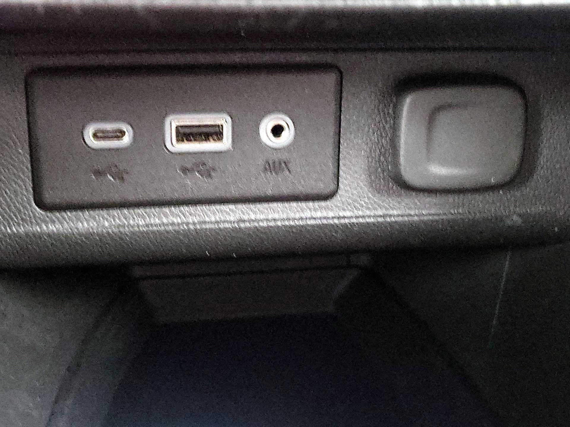 Thumbnail: 2022 Buick Encore GX - 18