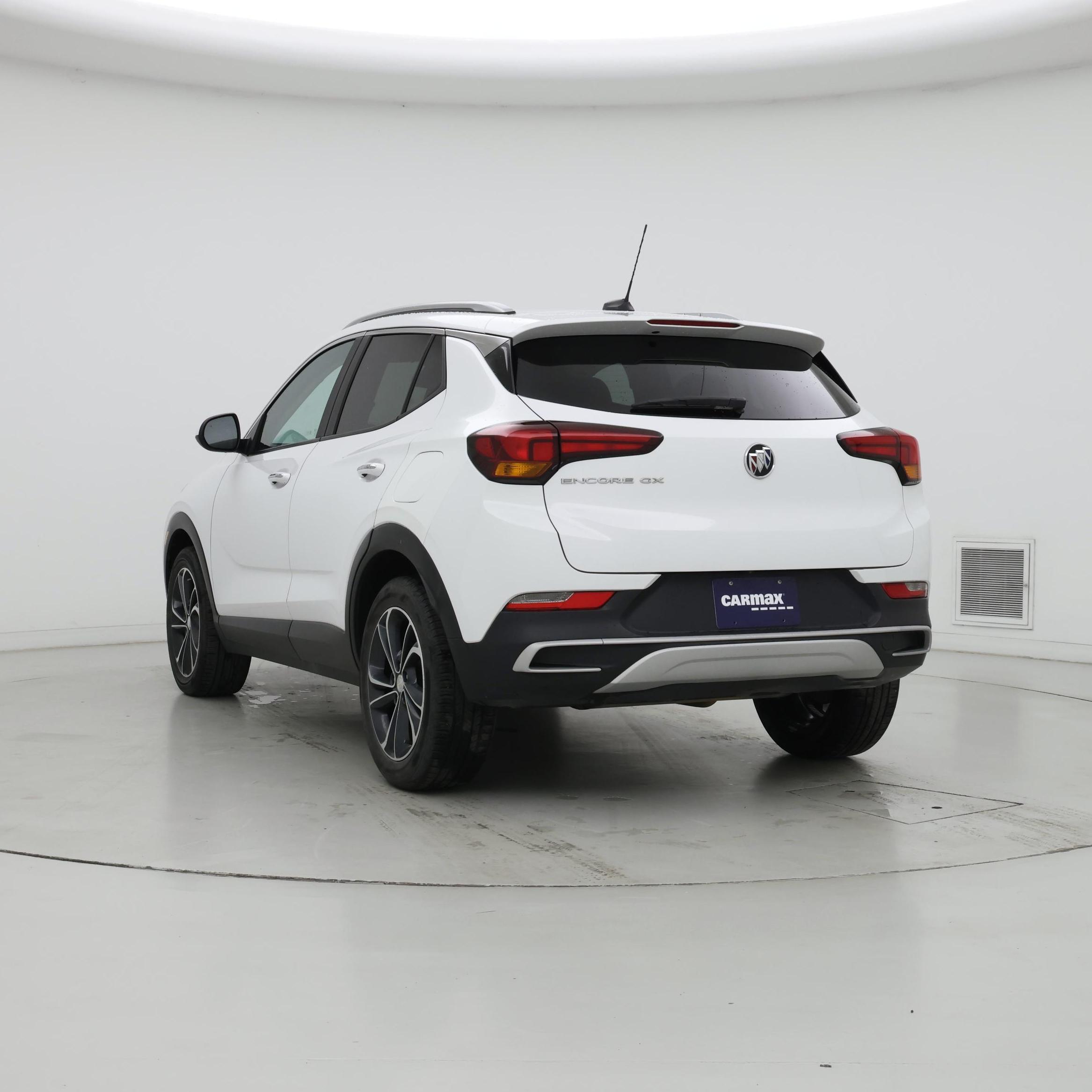 Thumbnail: 2022 Buick Encore GX - 2