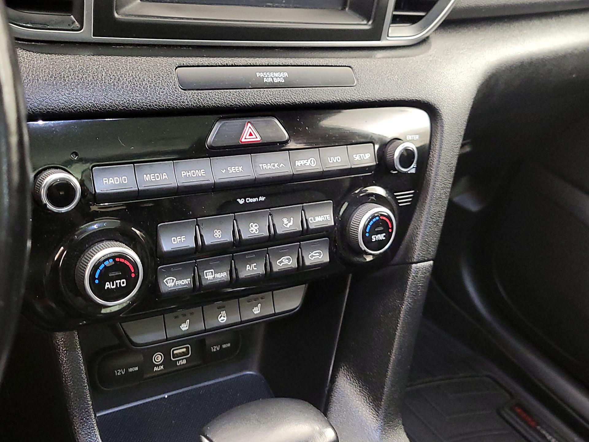 Thumbnail: 2018 Kia Sportage - 16