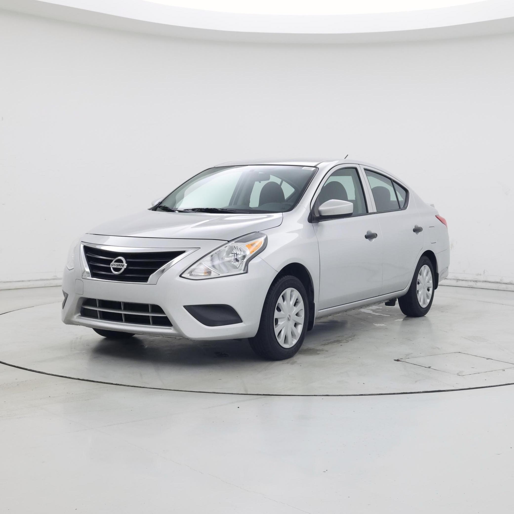 Thumbnail: 2017 Nissan Versa - 4