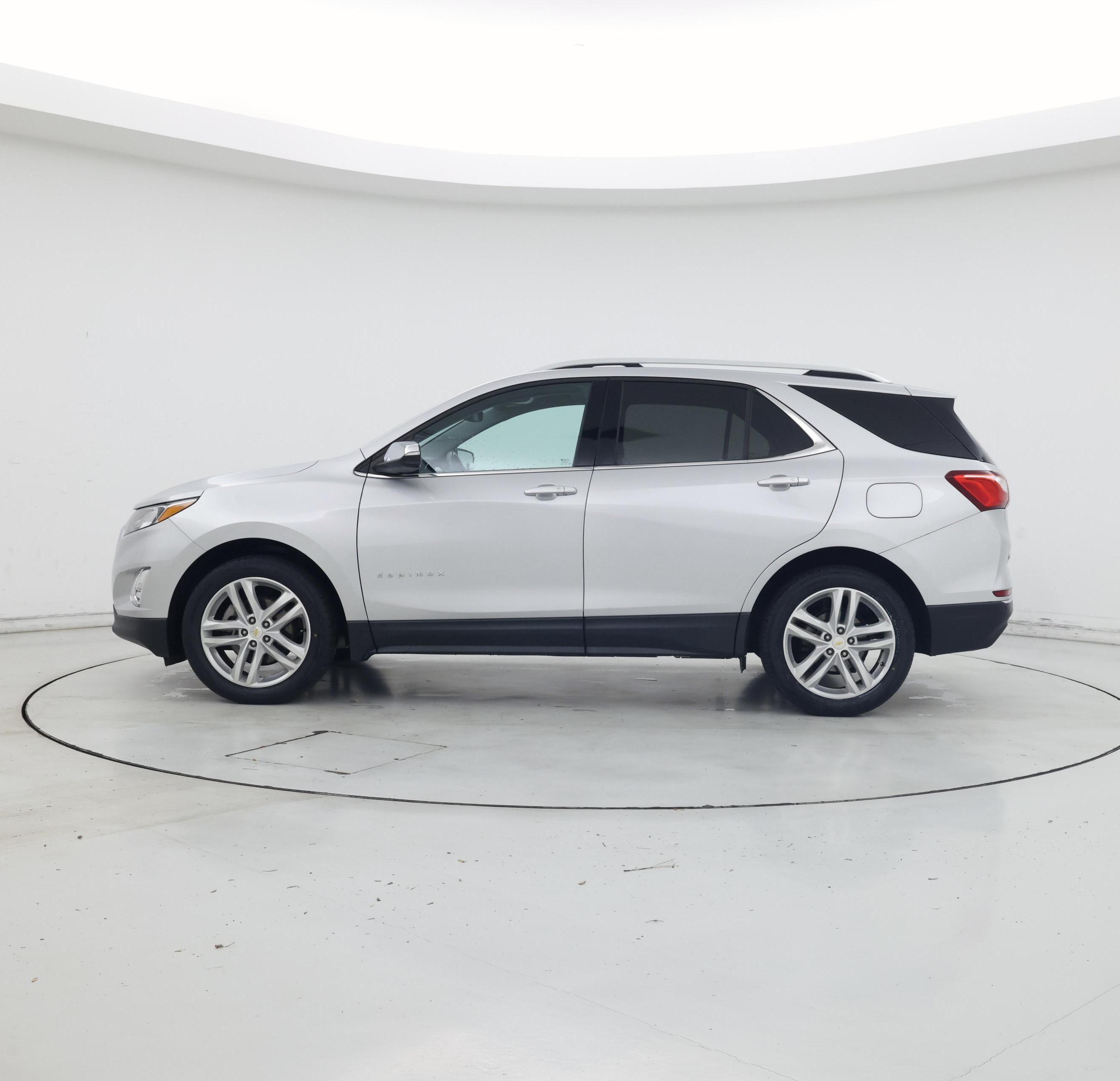 Thumbnail: 2019 Chevrolet Equinox - 3