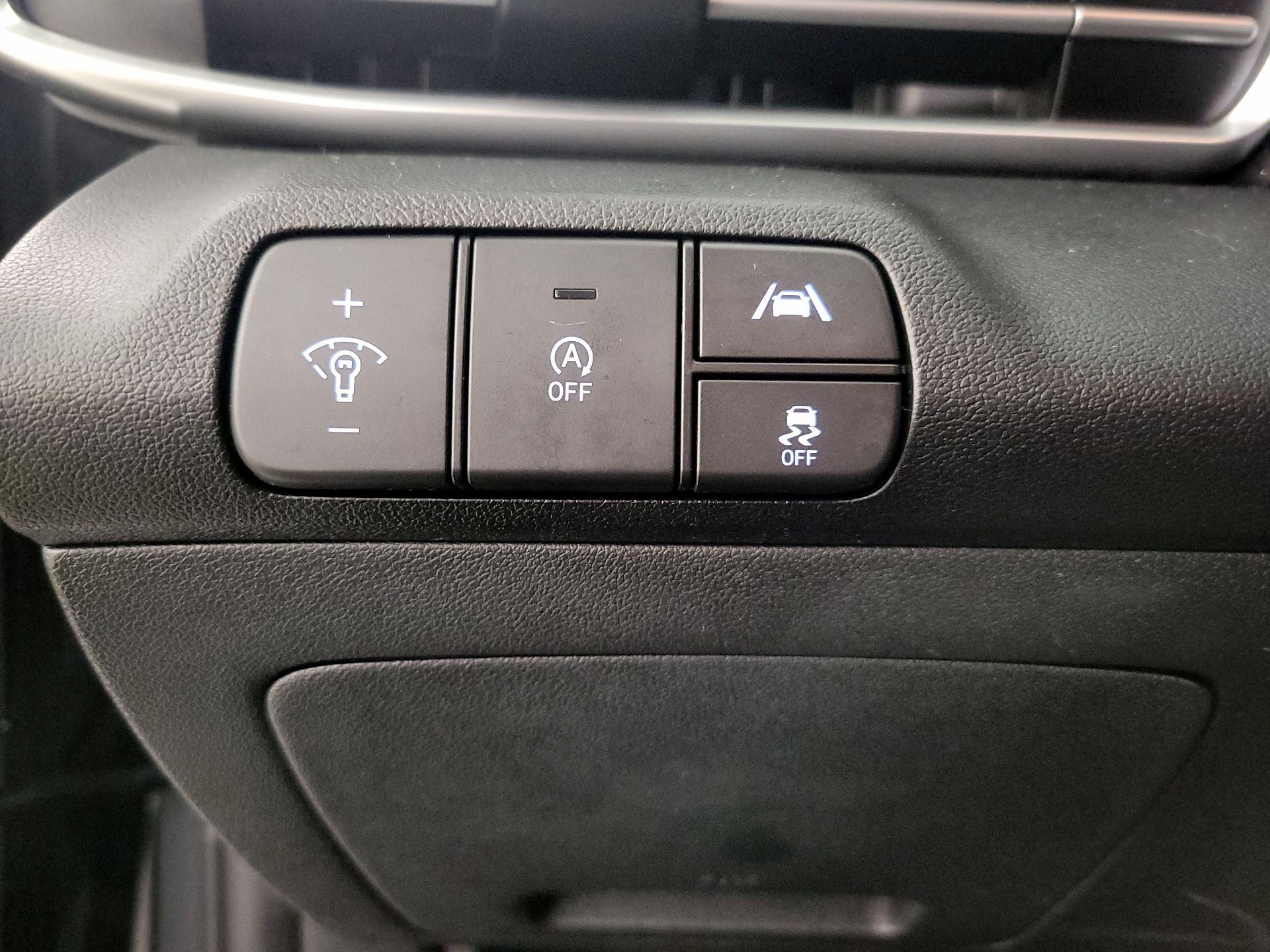 Thumbnail: 2022 Hyundai Elantra - 13