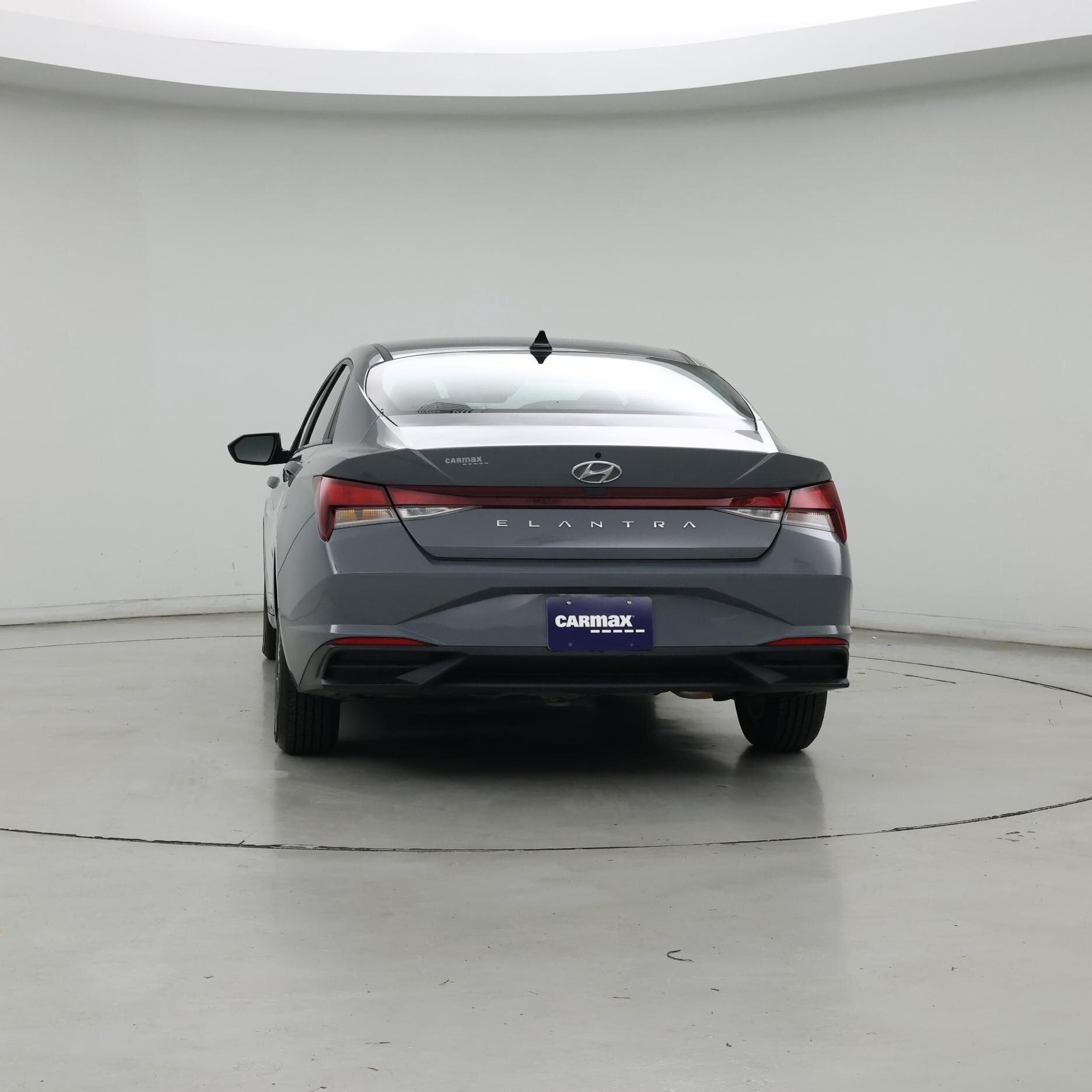 Thumbnail: 2022 Hyundai Elantra - 6