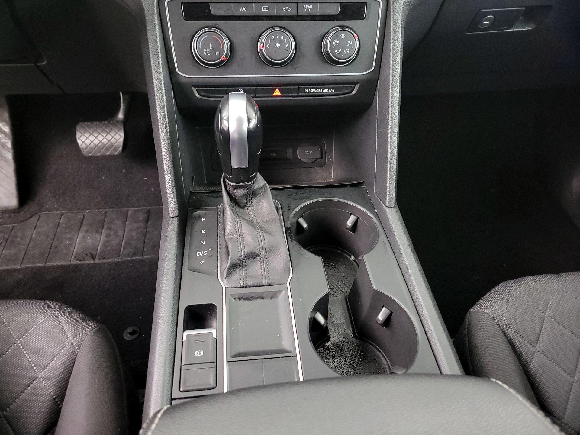 Thumbnail: 2021 Volkswagen Atlas - 17