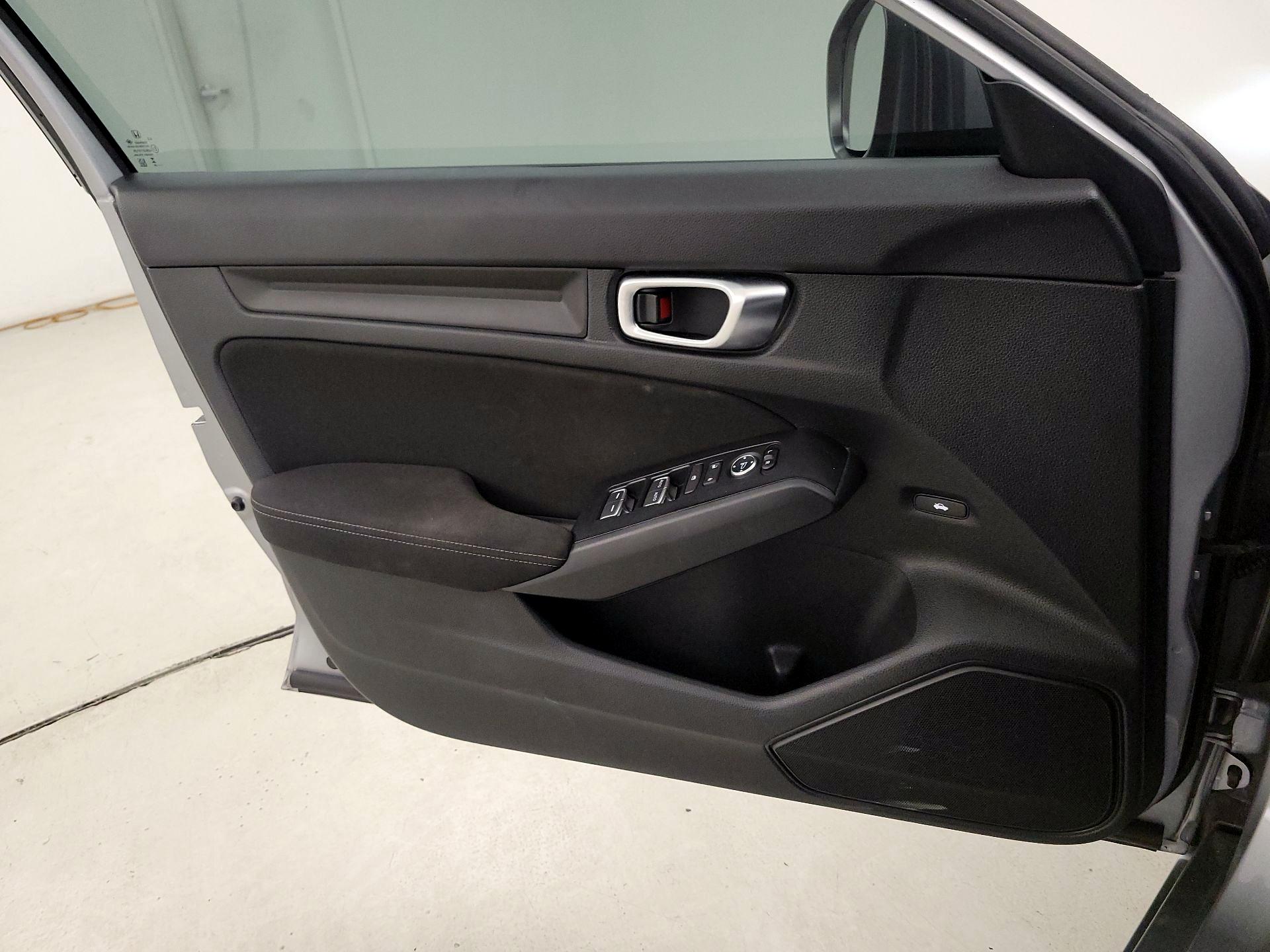 Thumbnail: 2024 Honda Civic - 12