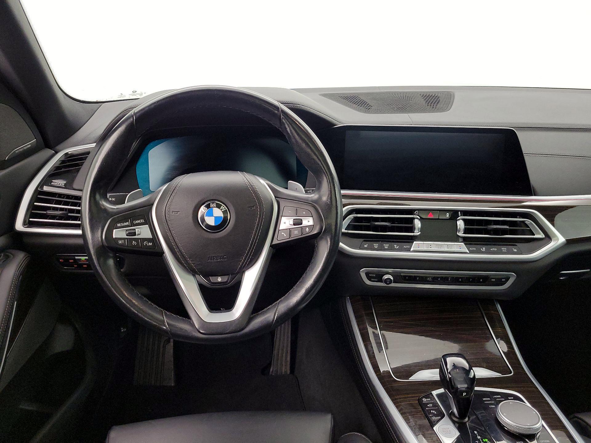 Thumbnail: 2020 BMW X5 - 10