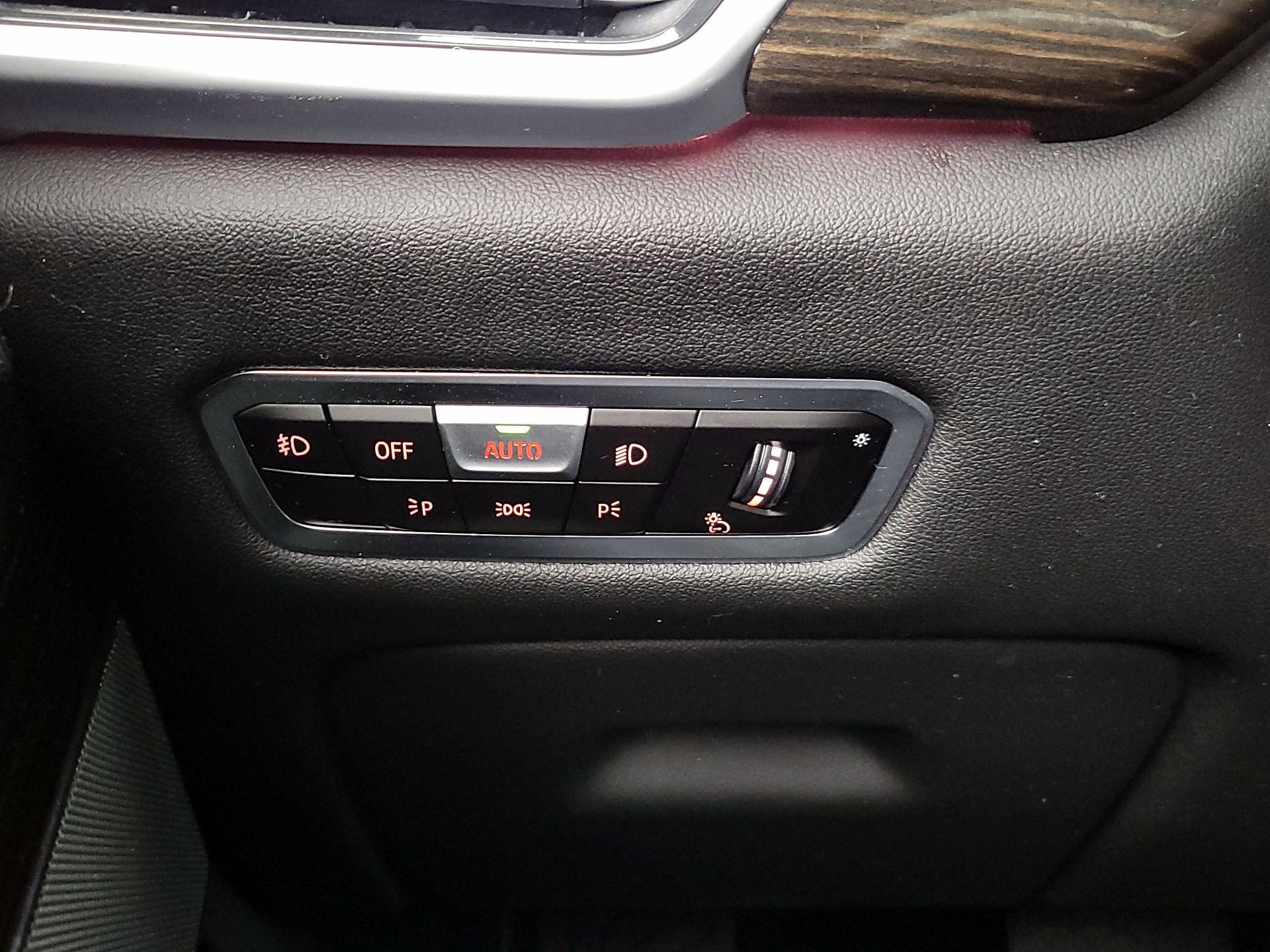 Thumbnail: 2020 BMW X5 - 13