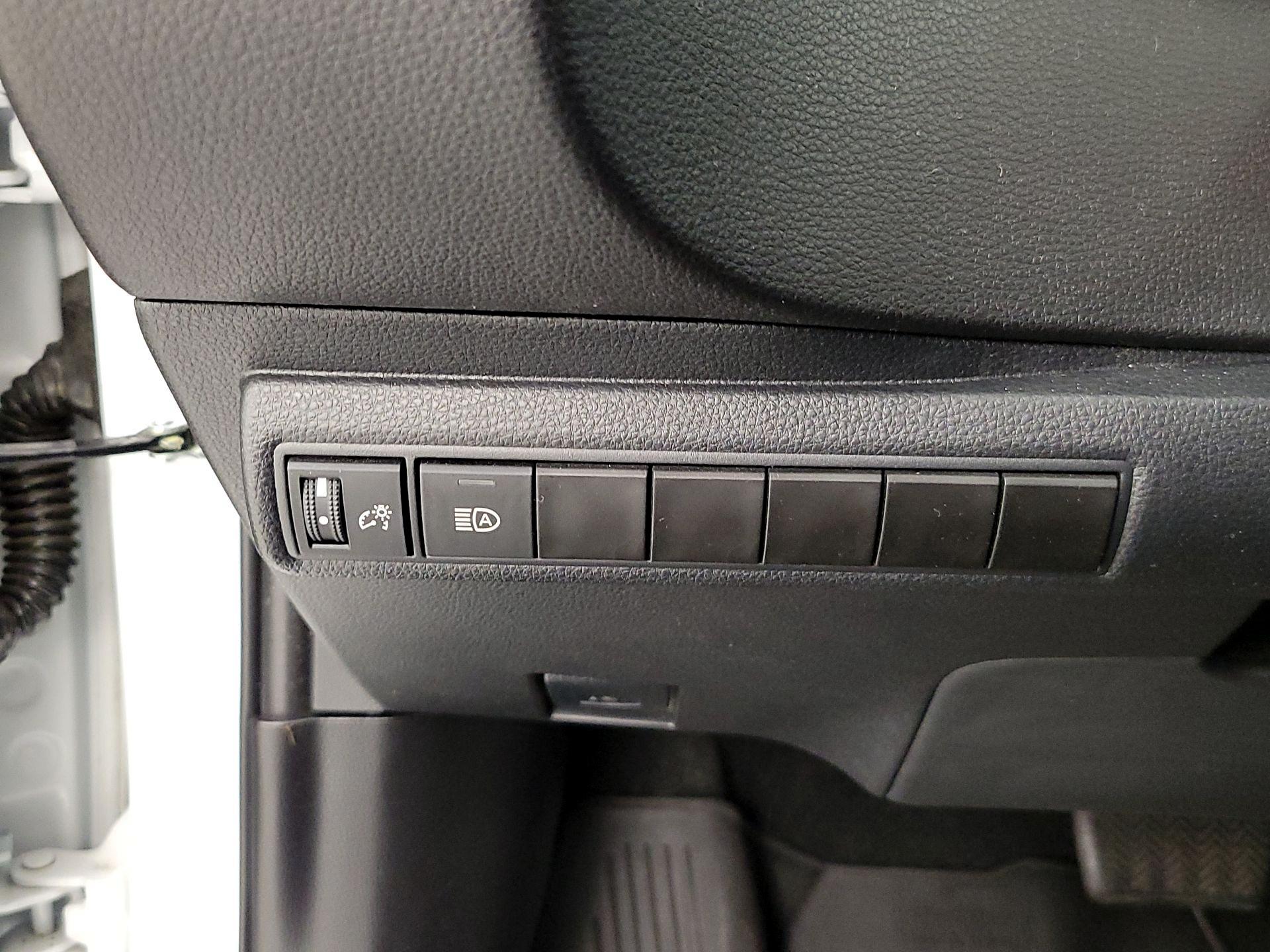 Thumbnail: 2022 Toyota Corolla - 13