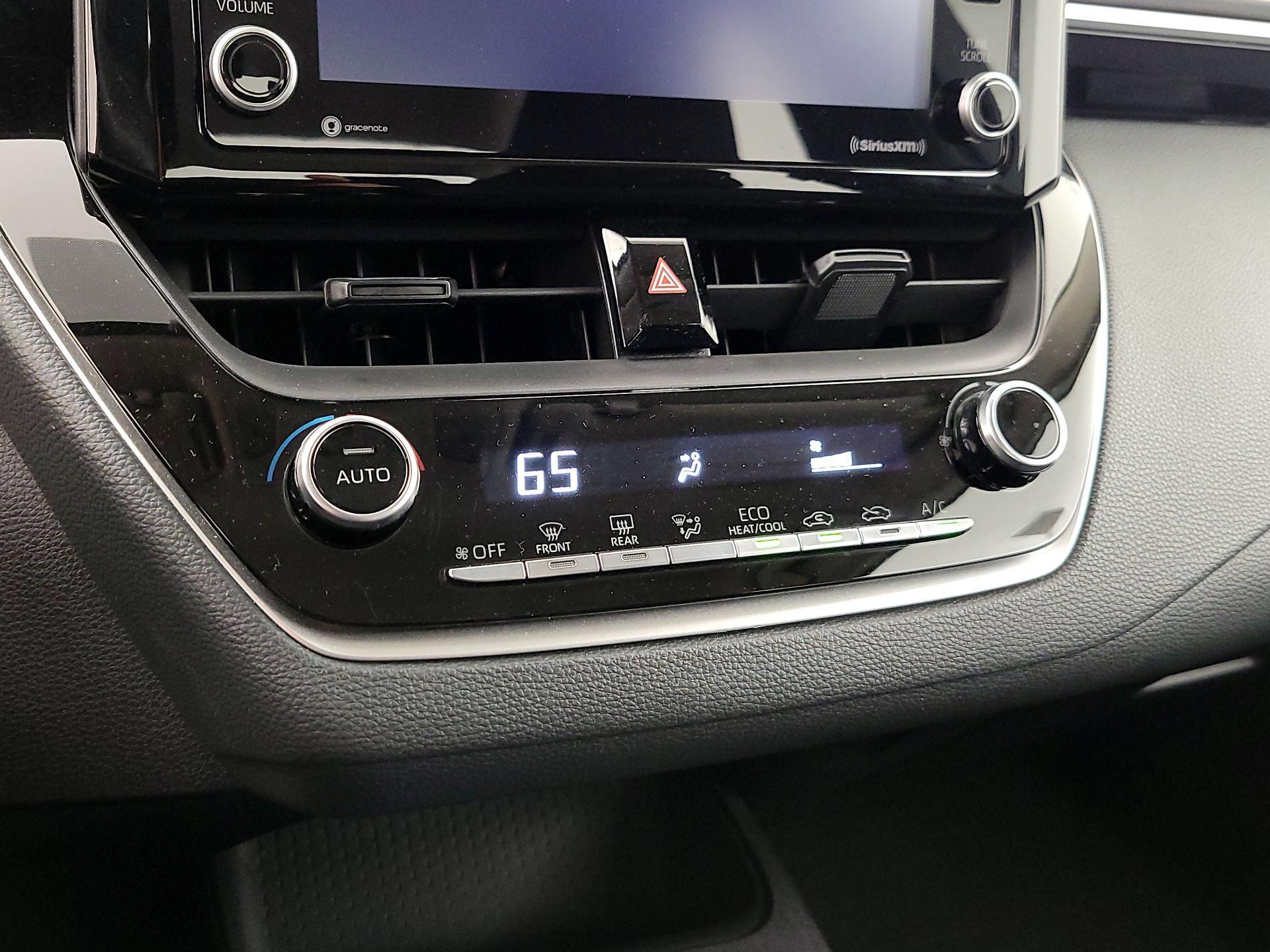 Thumbnail: 2022 Toyota Corolla - 16