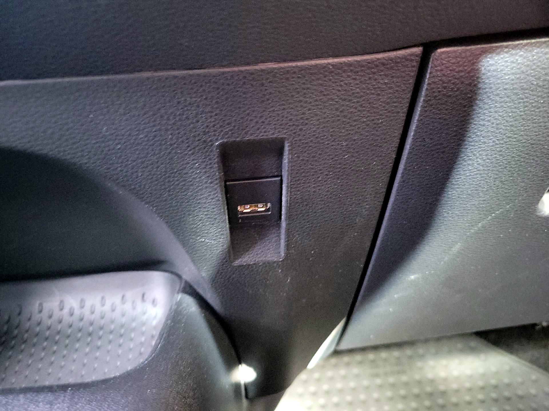 Thumbnail: 2022 Toyota Corolla - 18