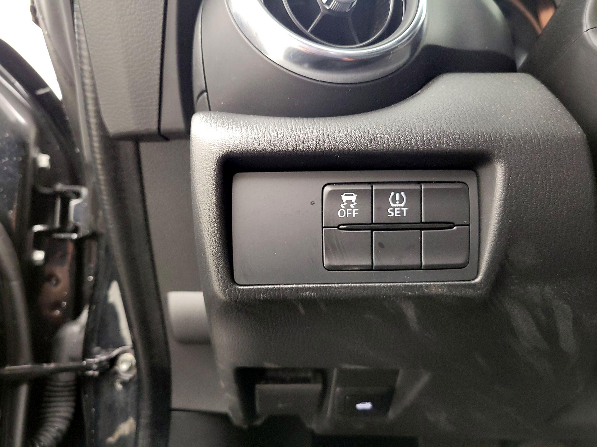 Thumbnail: 2020 Fiat 124 Spider - 13