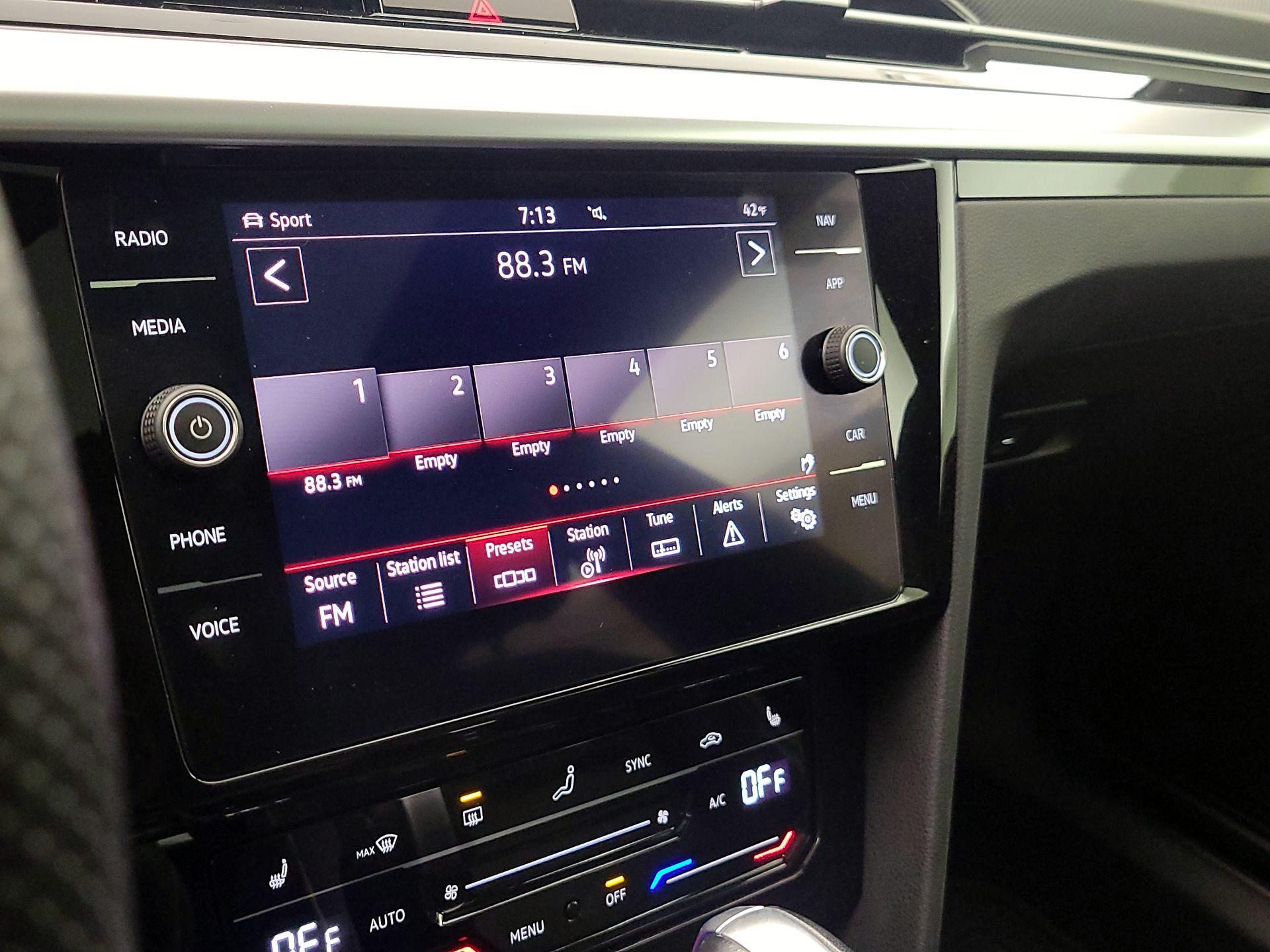 Thumbnail: 2022 Volkswagen Arteon - 16