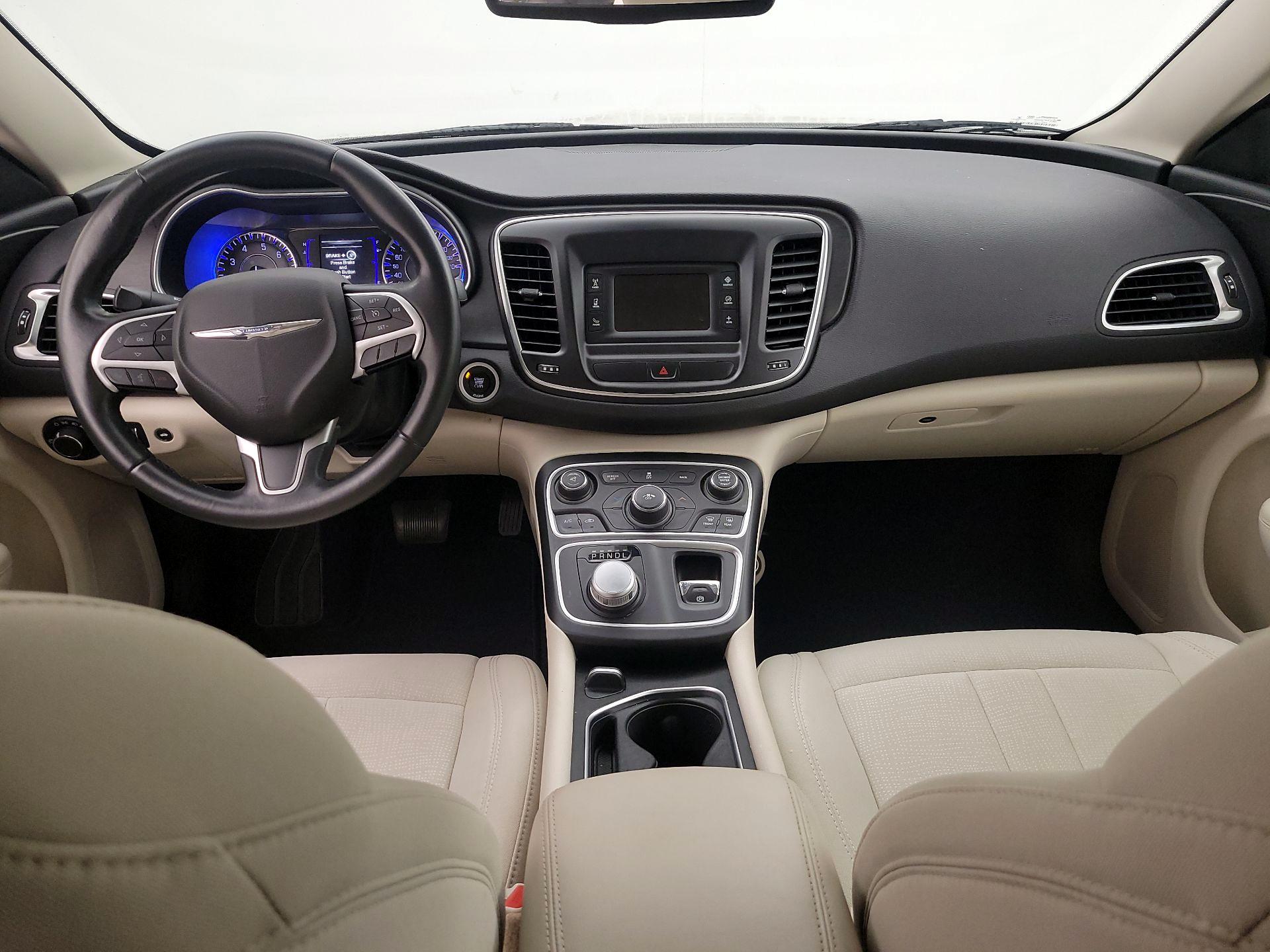 Thumbnail: 2015 Chrysler 200 - 9