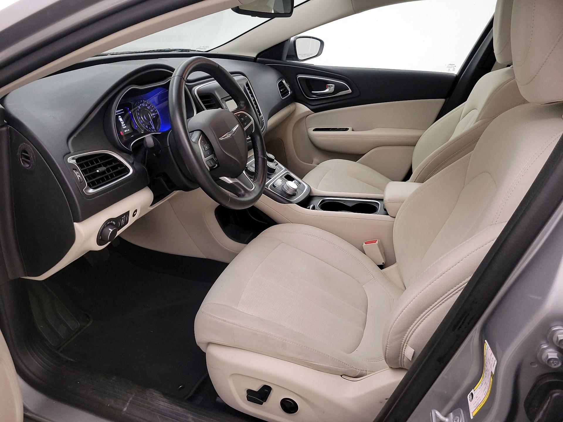 Thumbnail: 2015 Chrysler 200 - 11