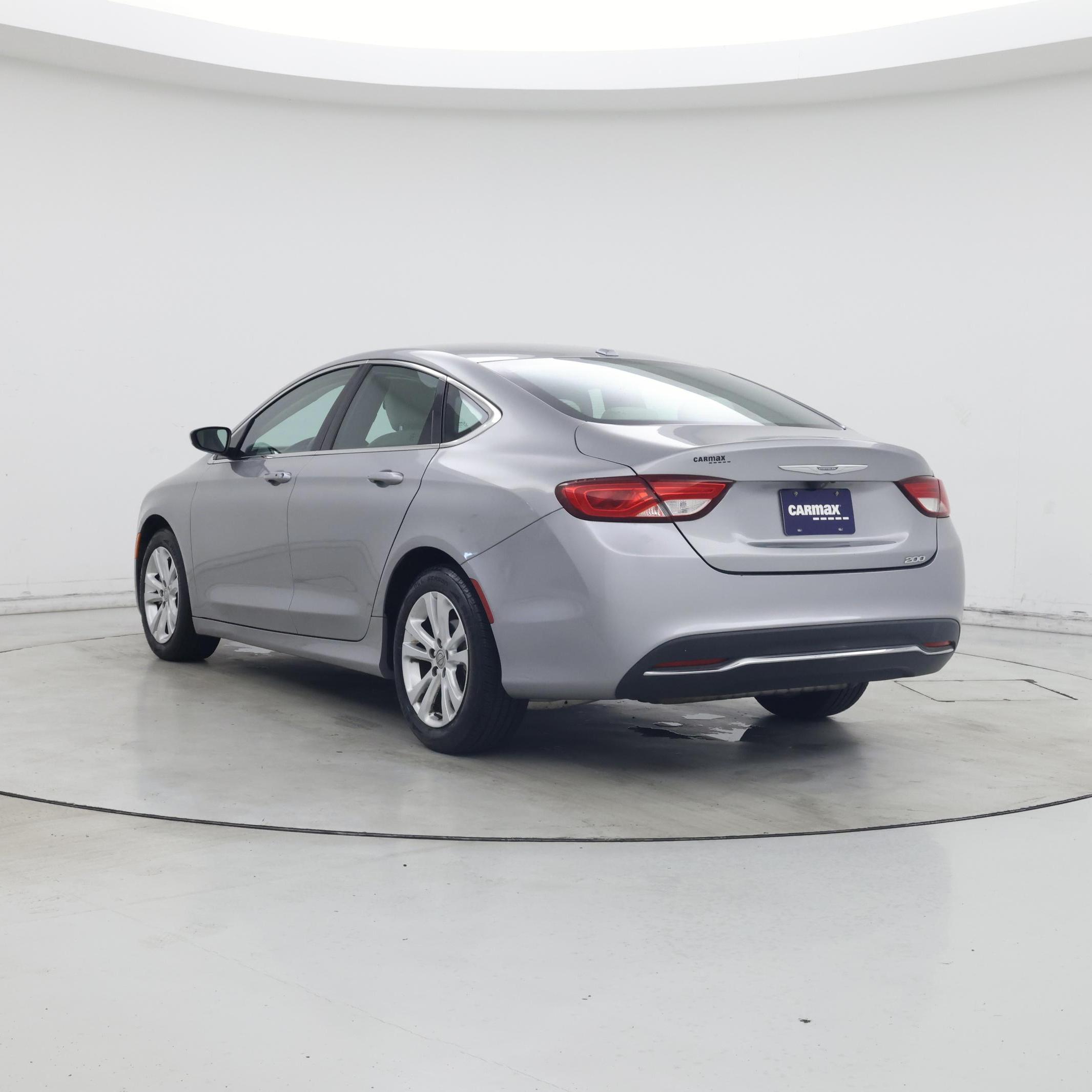 Thumbnail: 2015 Chrysler 200 - 2