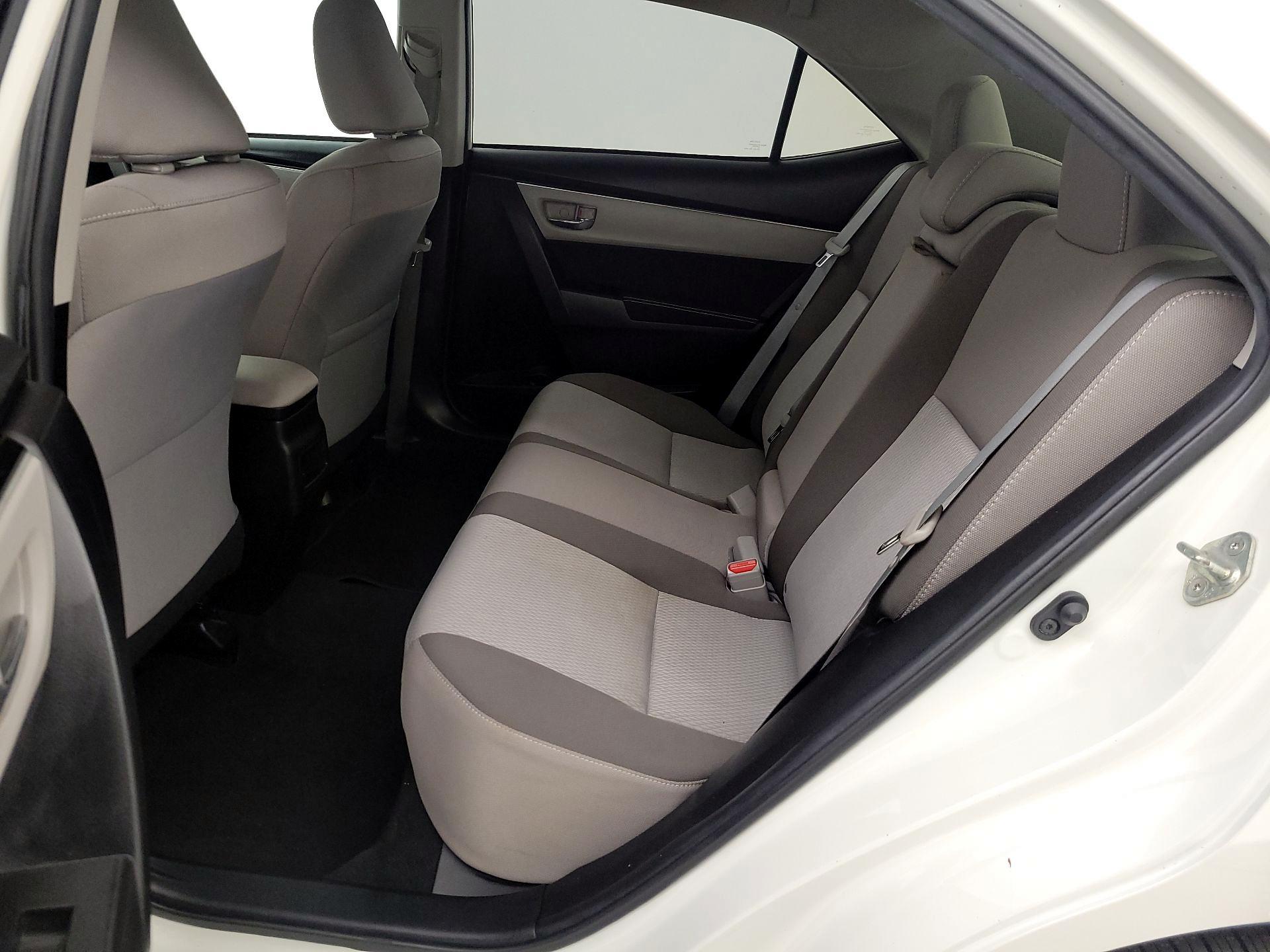 Thumbnail: 2019 Toyota Corolla - 19