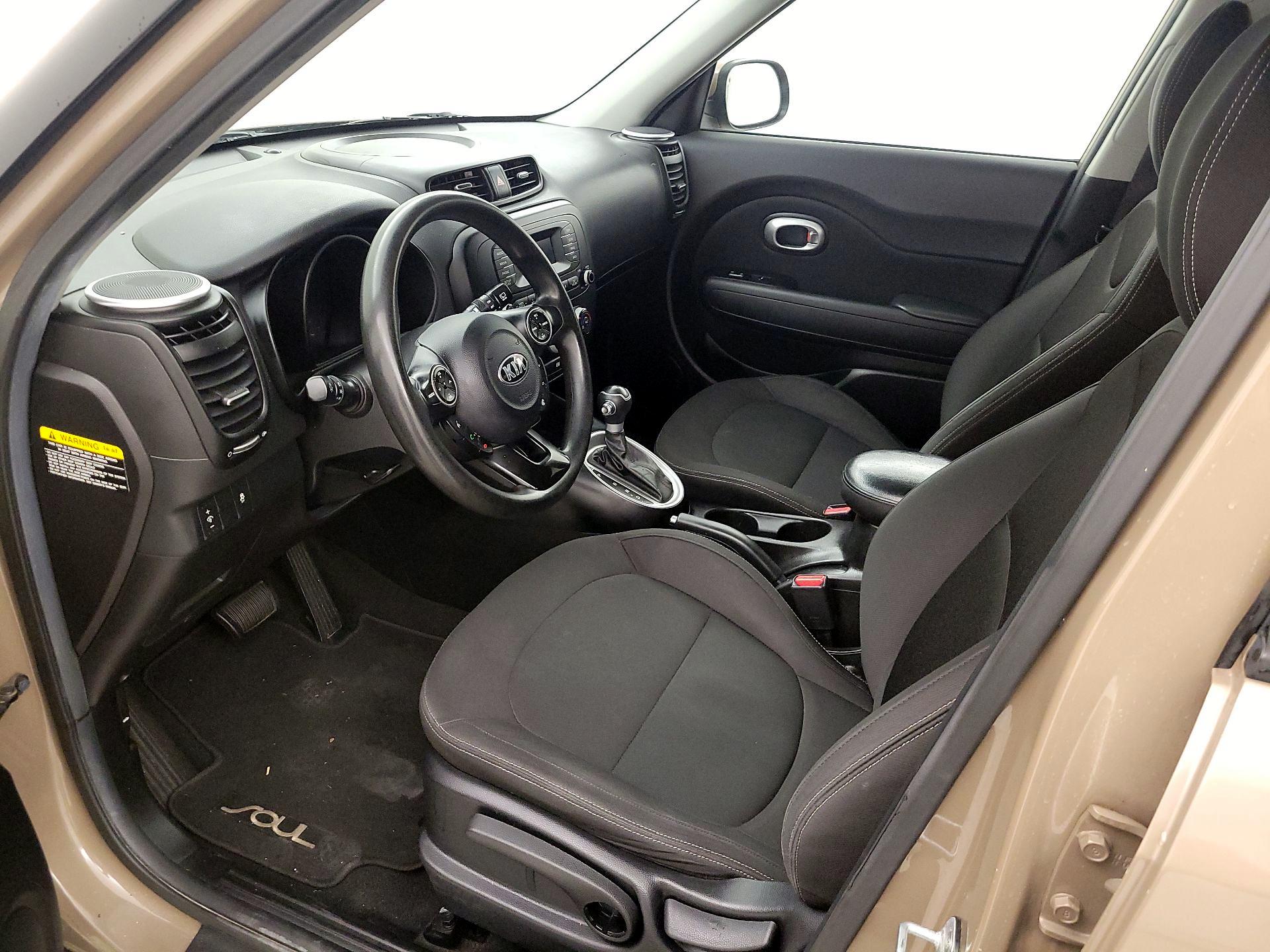 Thumbnail: 2015 Kia Soul - 11