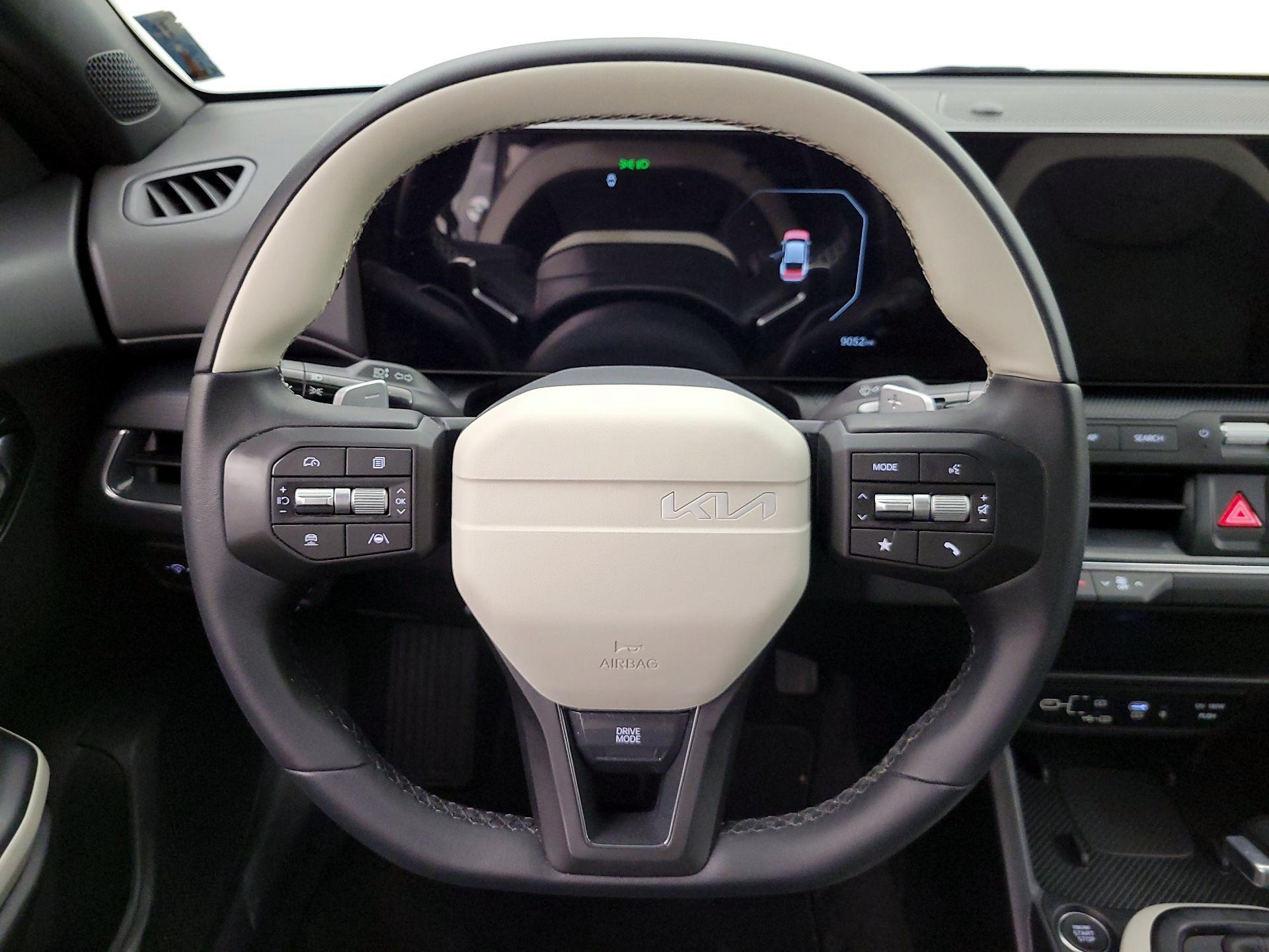 Thumbnail: 2025 Kia K4 - 10