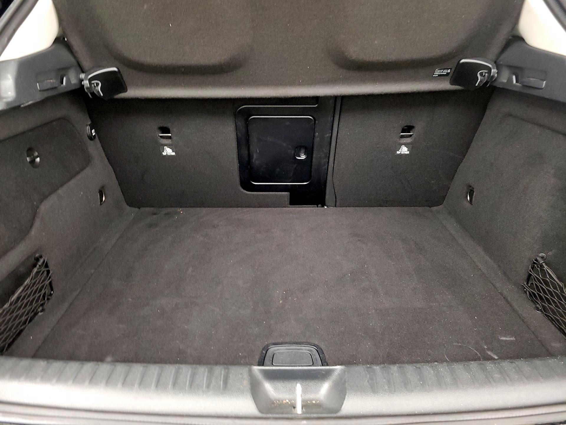 Thumbnail: 2015 Mercedes-Benz GLA - 20