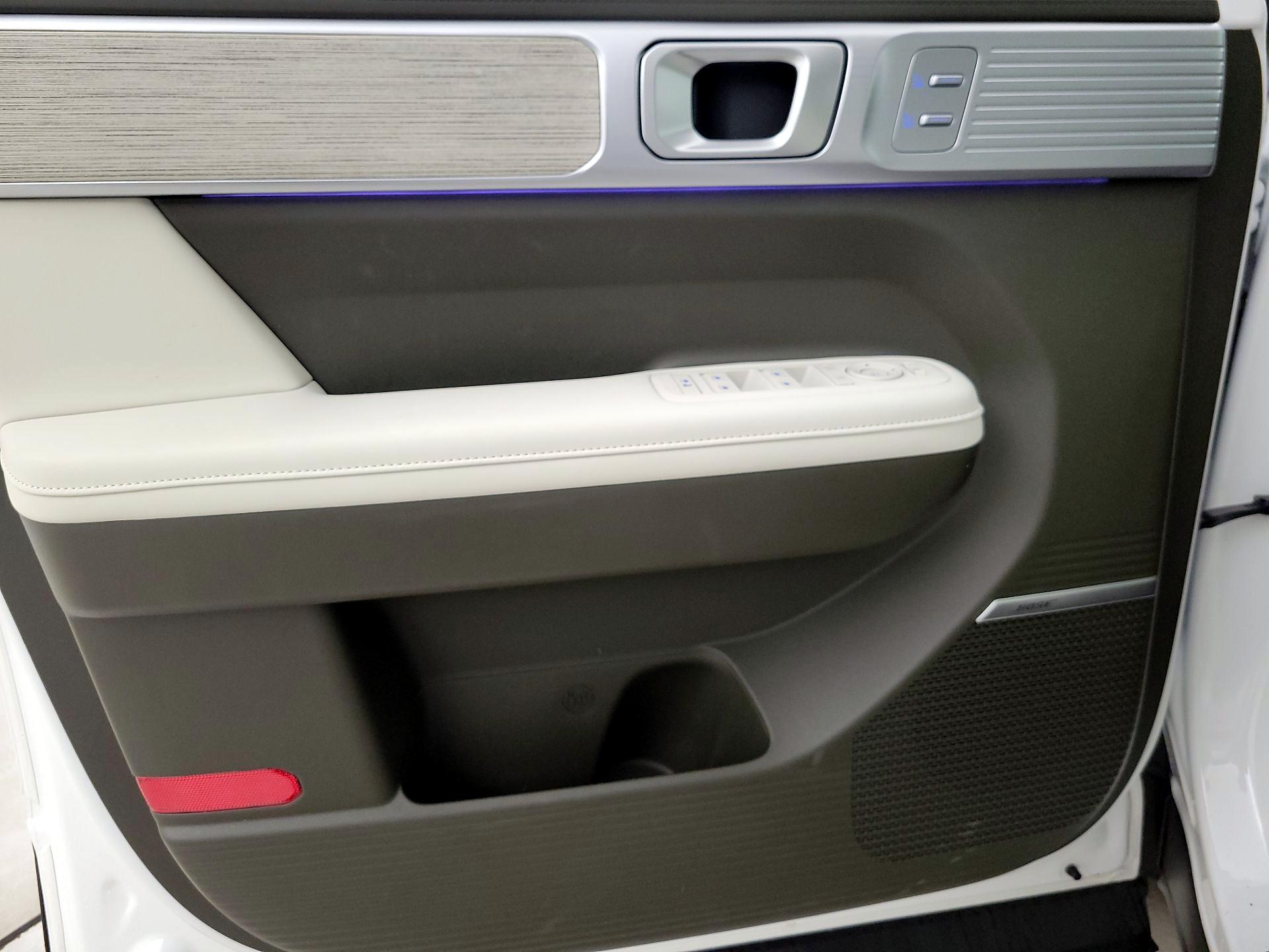 Thumbnail: 2025 Hyundai Santa Fe - 12