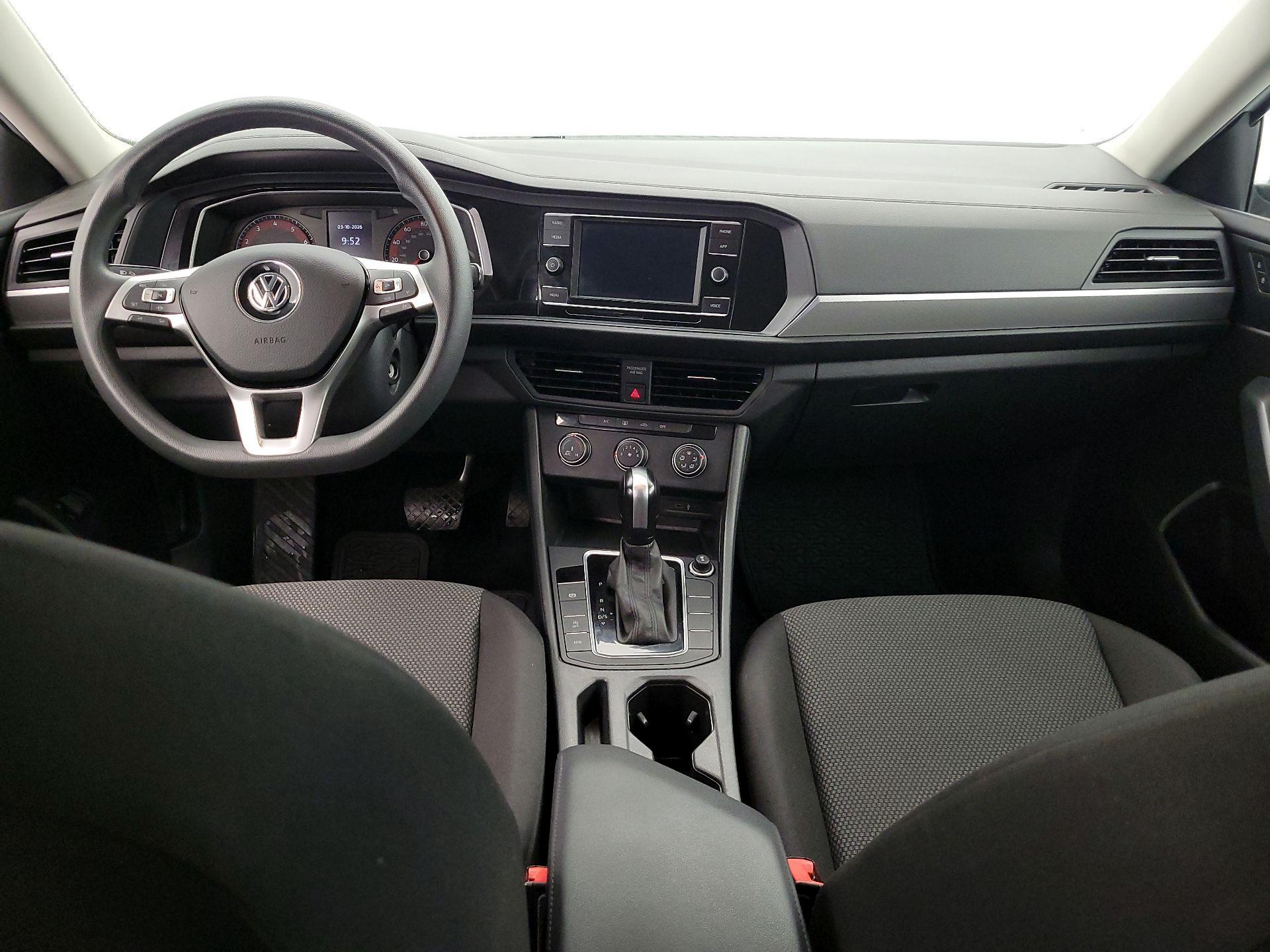 Thumbnail: 2021 Volkswagen Jetta - 9