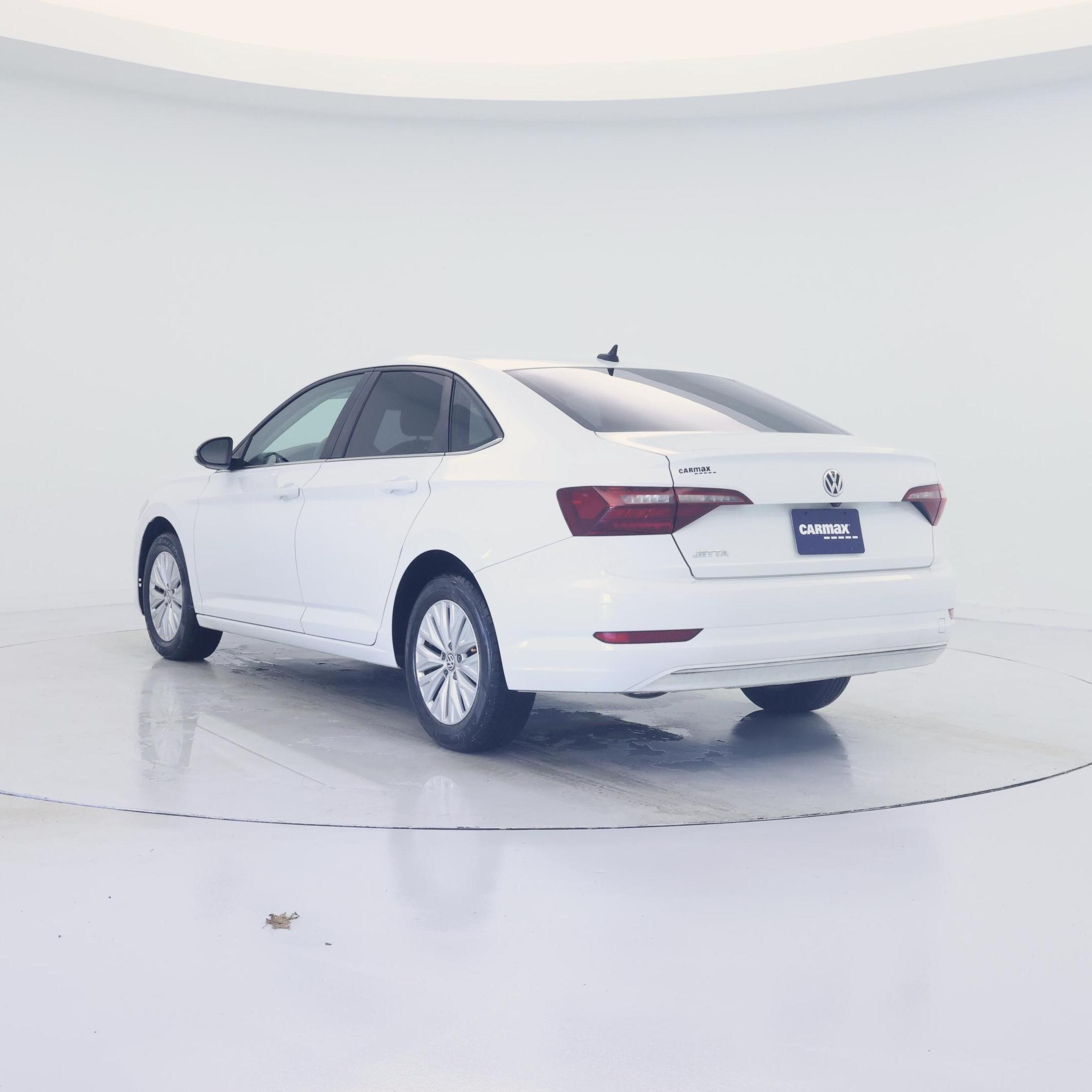 Thumbnail: 2021 Volkswagen Jetta - 2