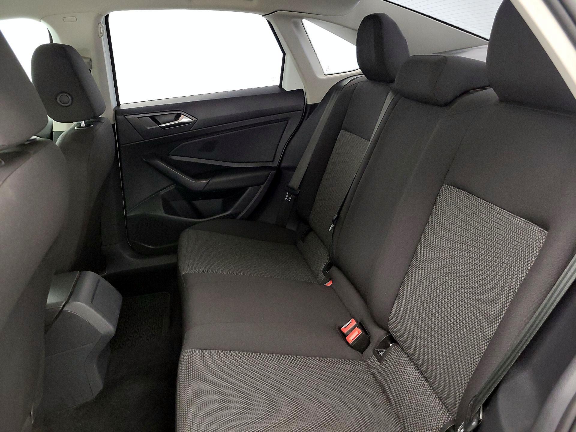 Thumbnail: 2021 Volkswagen Jetta - 19