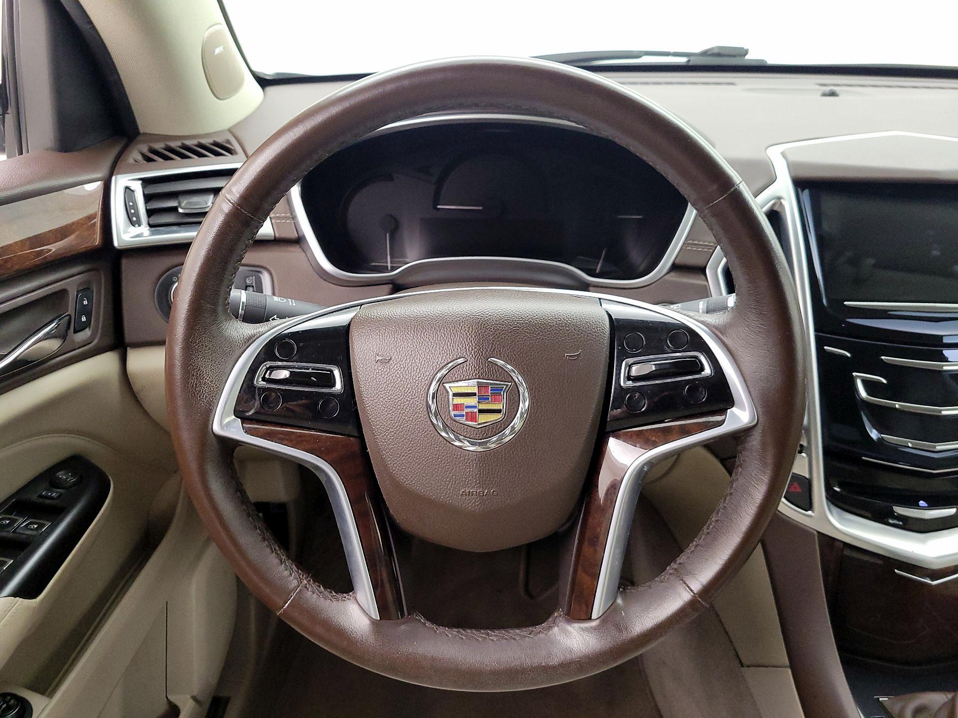 Thumbnail: 2016 Cadillac SRX - 10